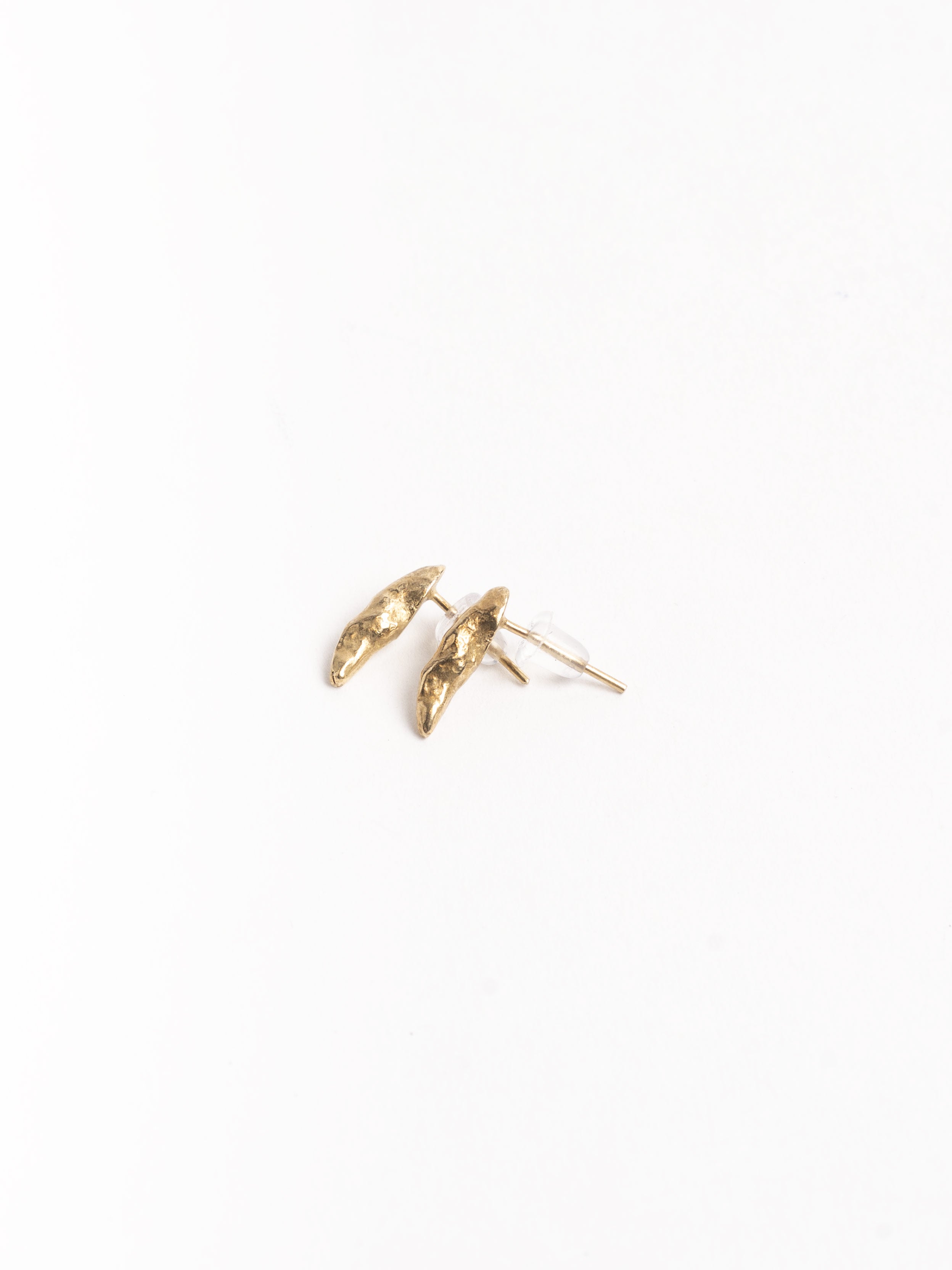 Textured Oval Stud Earrings
