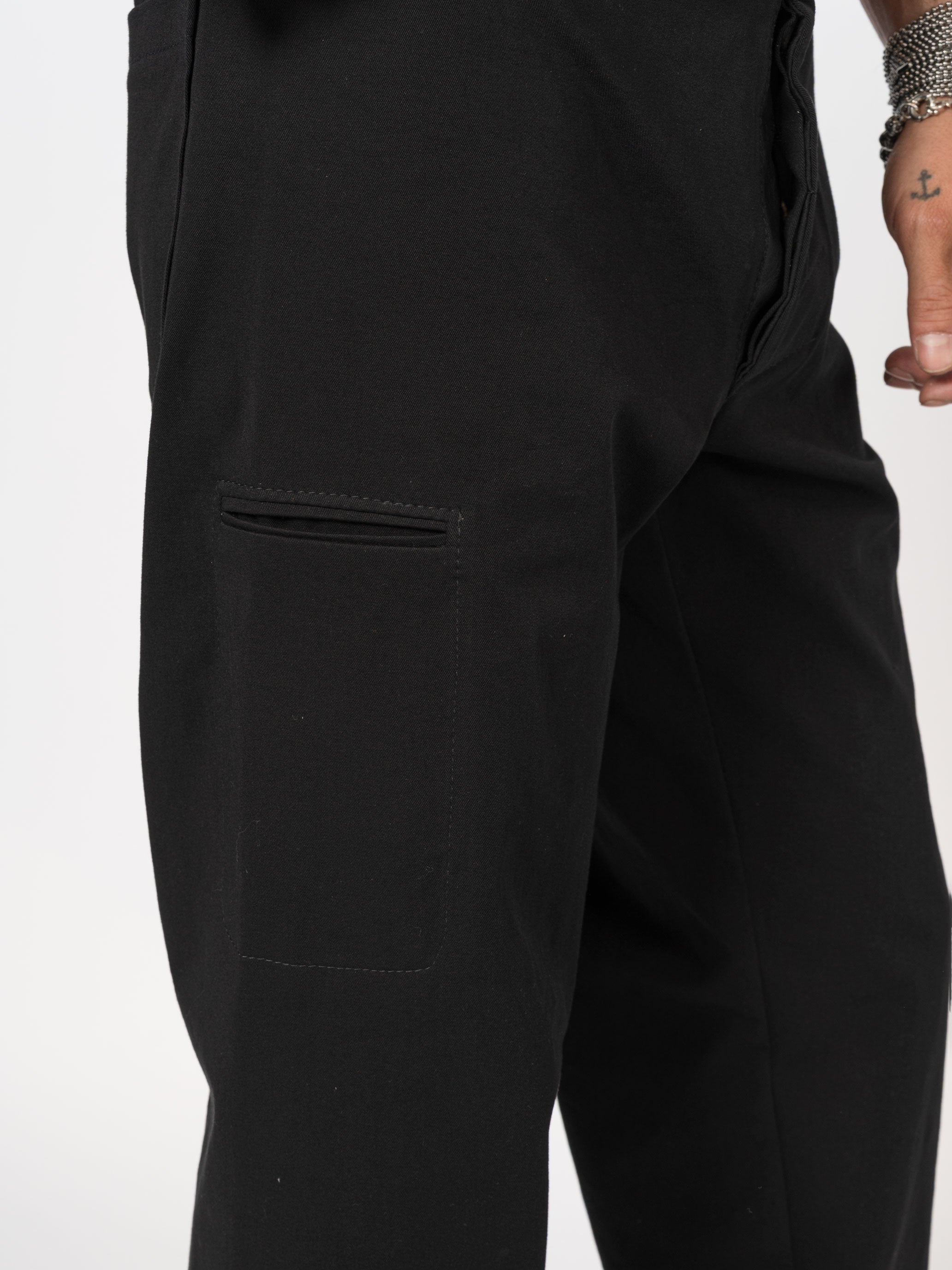Loose-Fit Trousers