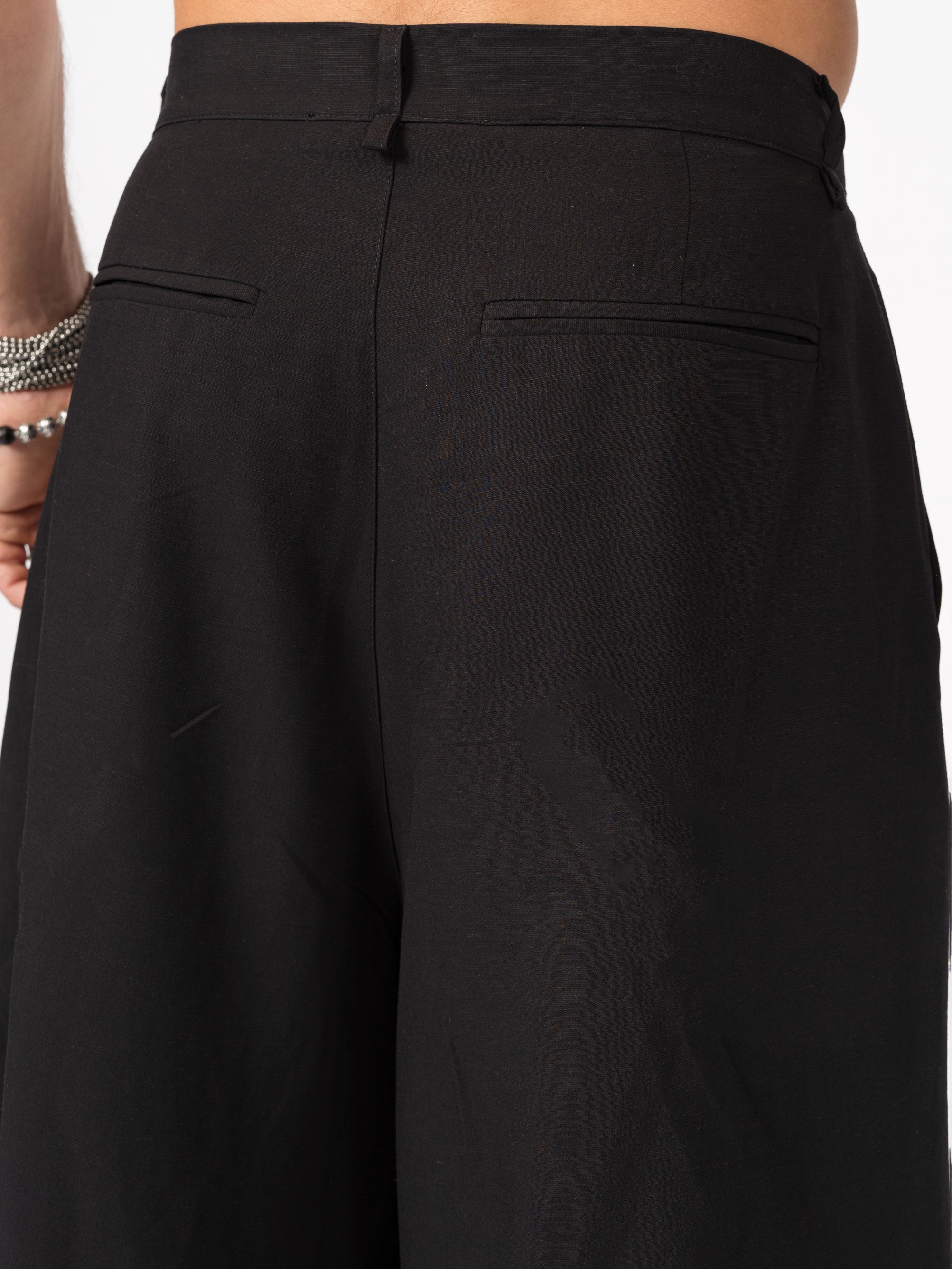 Wide-Leg Pleated Shorts