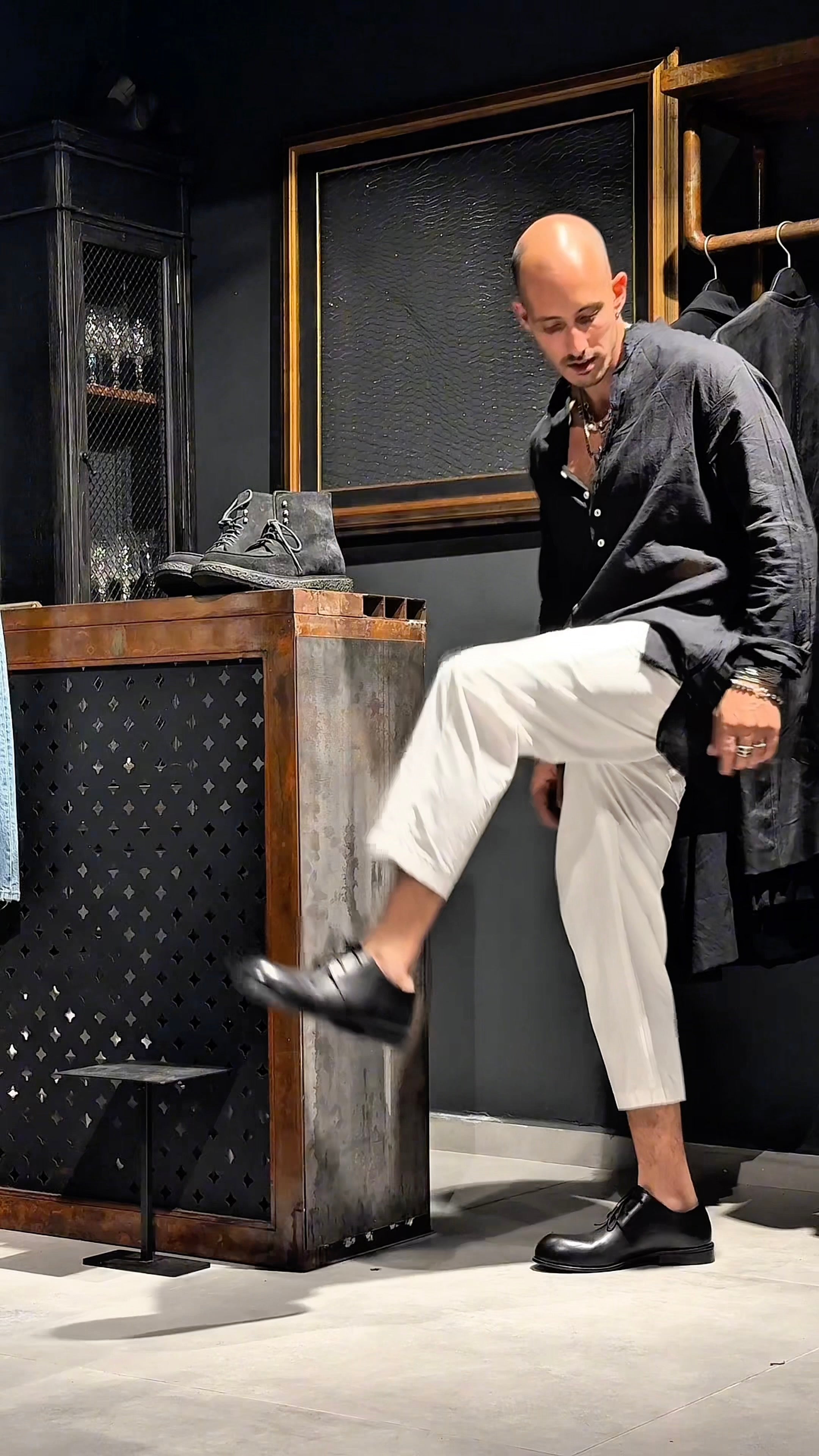 Tapered Pants