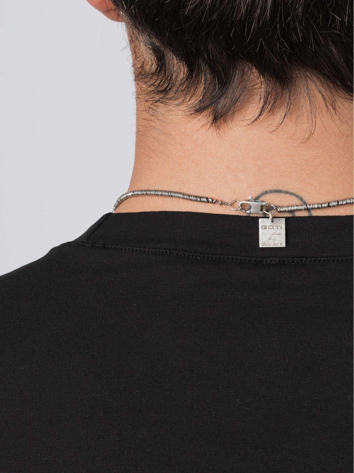 GOTI CN715 necklace, rear clasp and tag detail