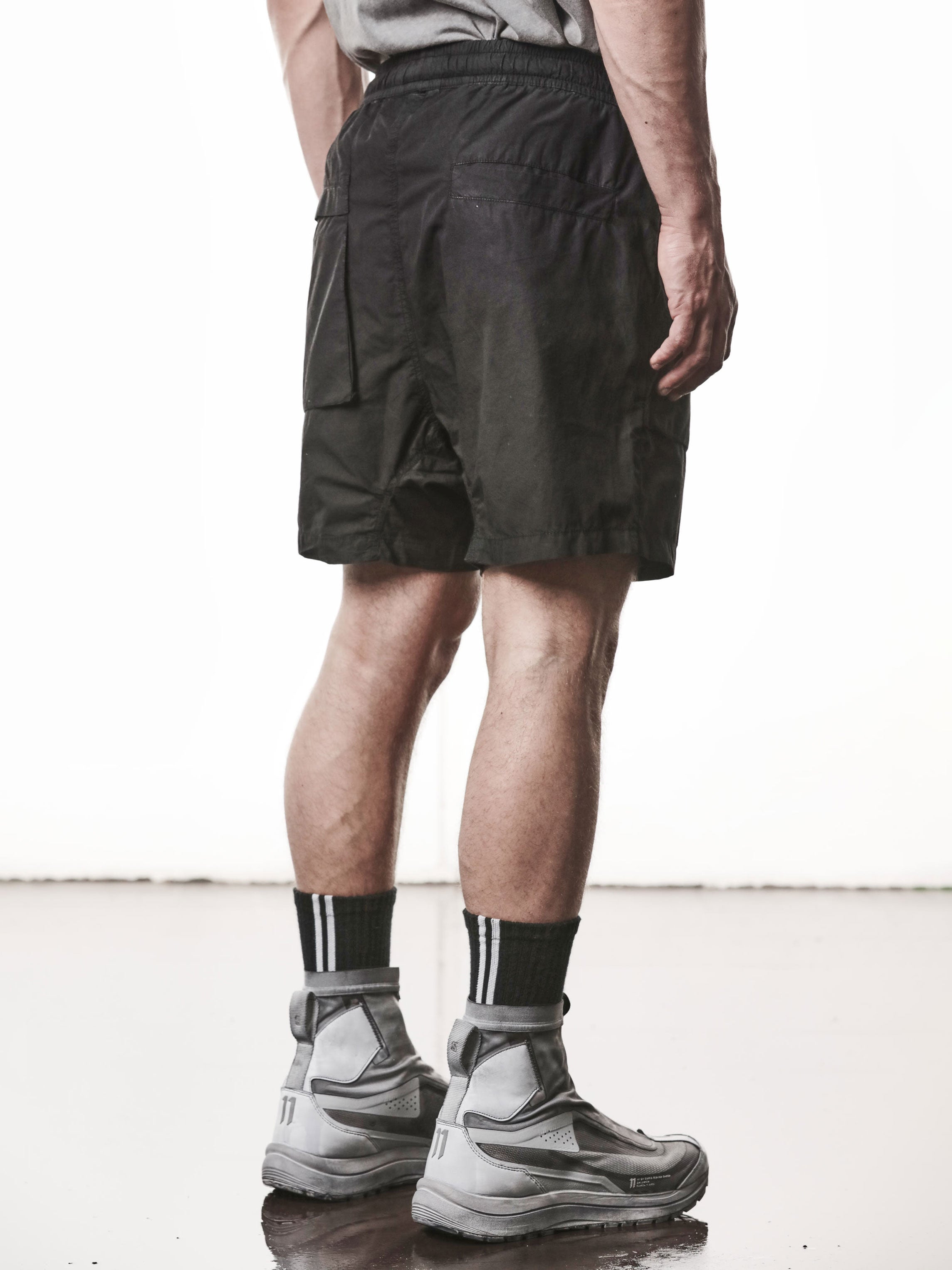THOM KROM Drop-Crotch Cotton Shorts black, model wearing size M