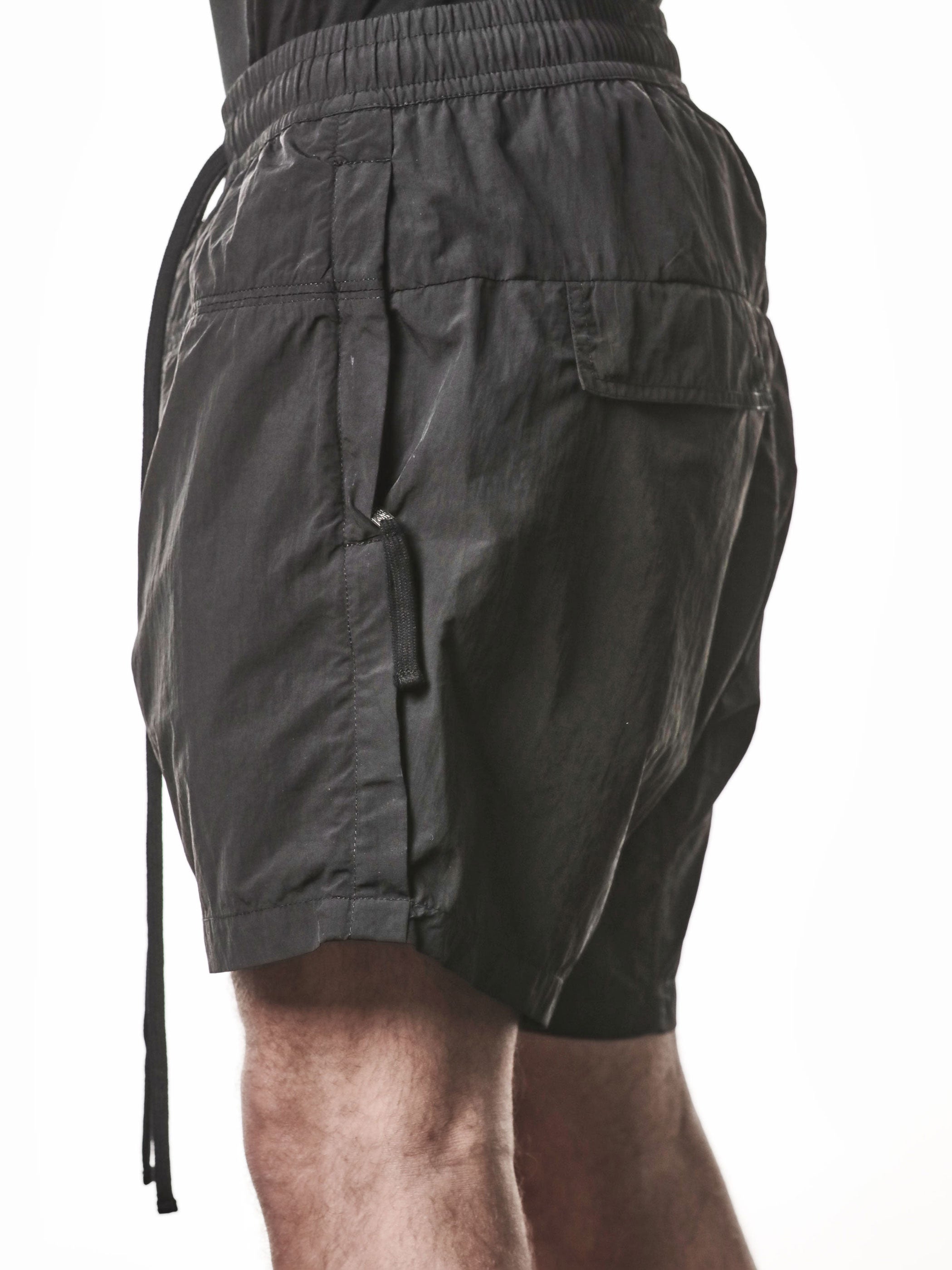 THOM KROM Technical Drop Crotch Shorts black, wide leg full view
