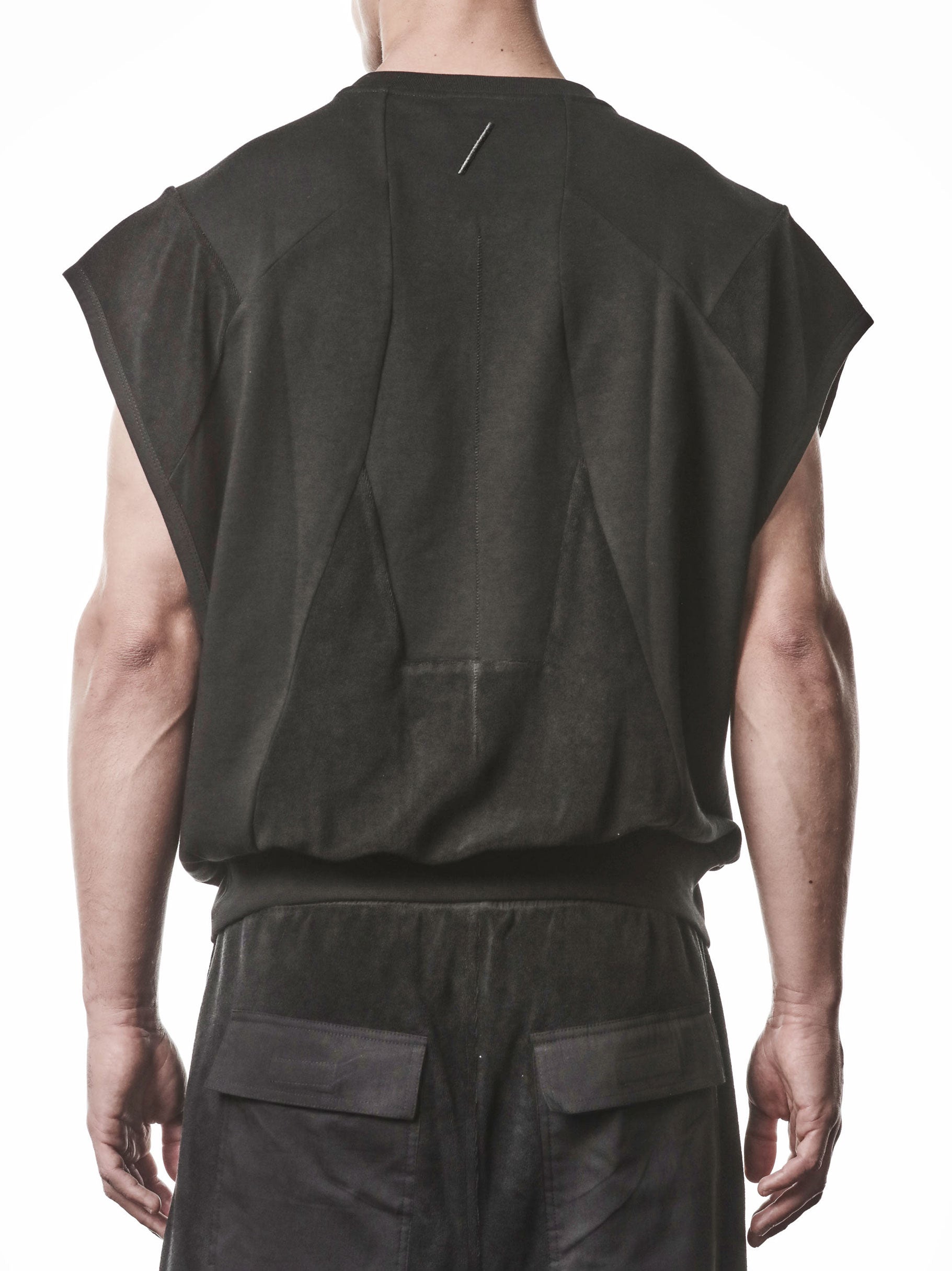 Blade Shoulder Top in black by THOM KROM - close up of crew neck rib