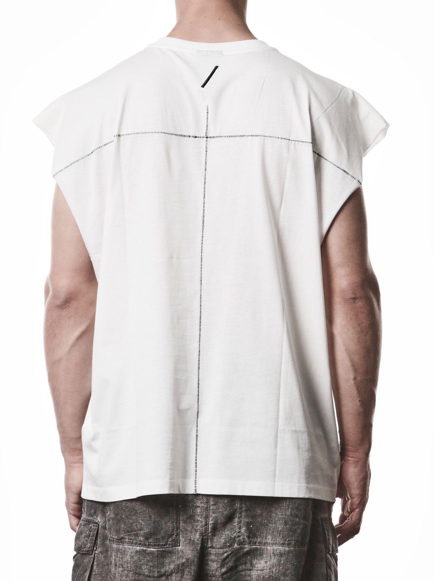 Raw Shoulder Oversized Tee
