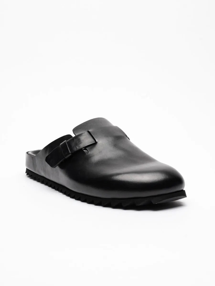 AGORA/004 - by OFFICINE CREATIVE