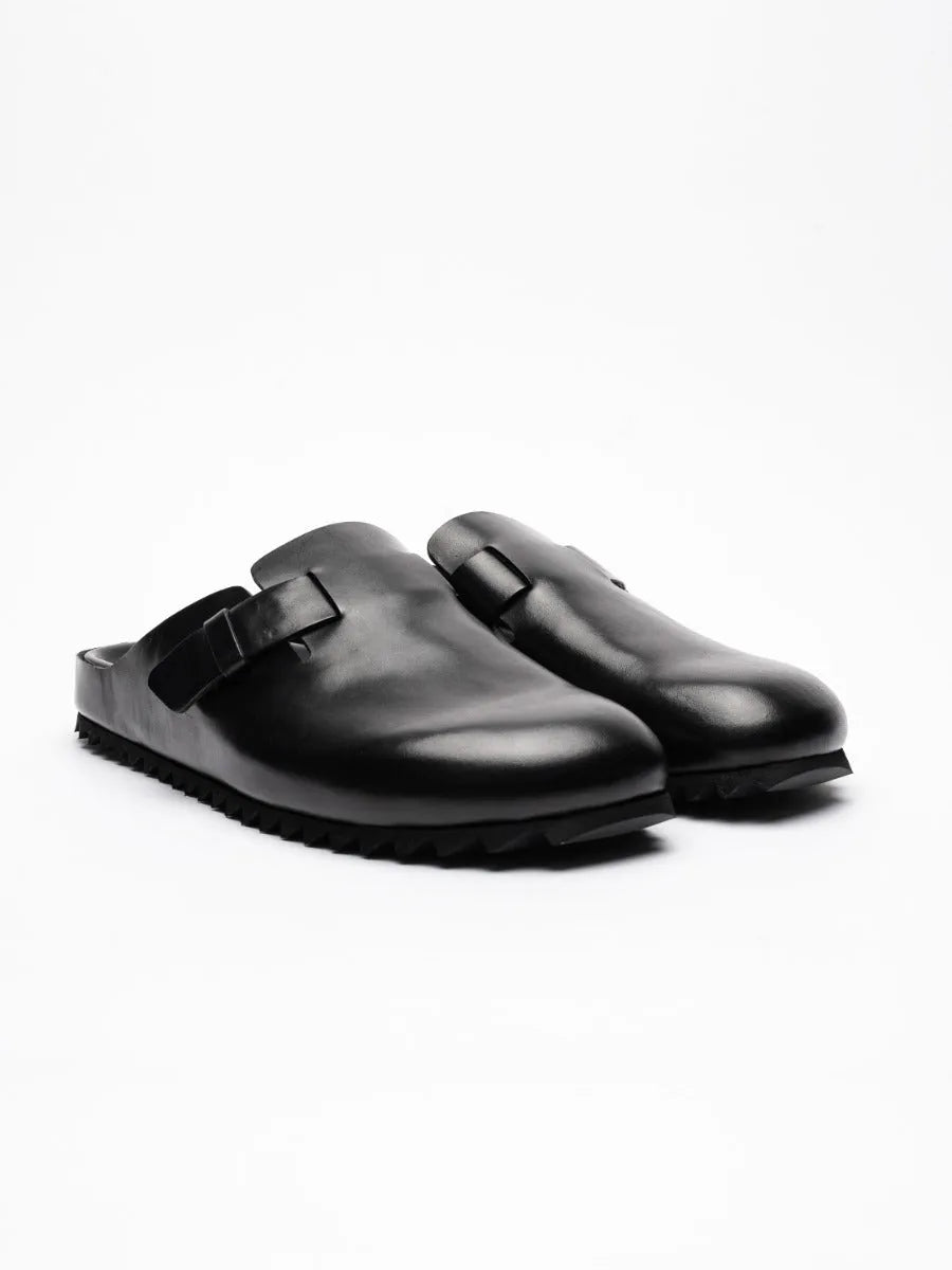AGORA/004 - by OFFICINE CREATIVE