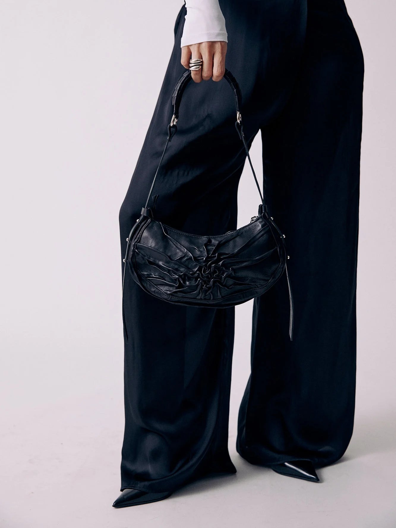 AOR Handbag - by NOAM