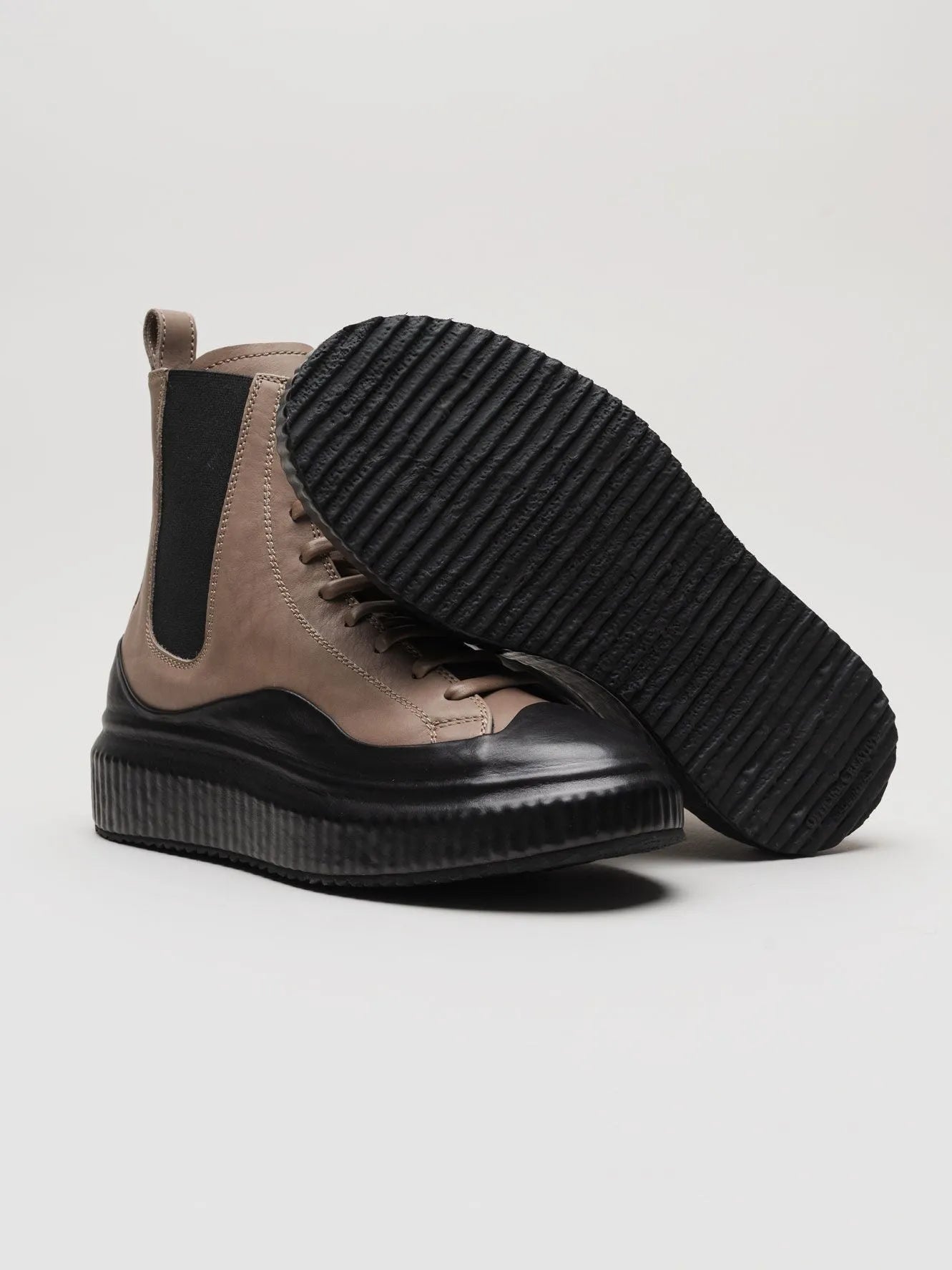 ARRAN - by OFFICINE CREATIVE