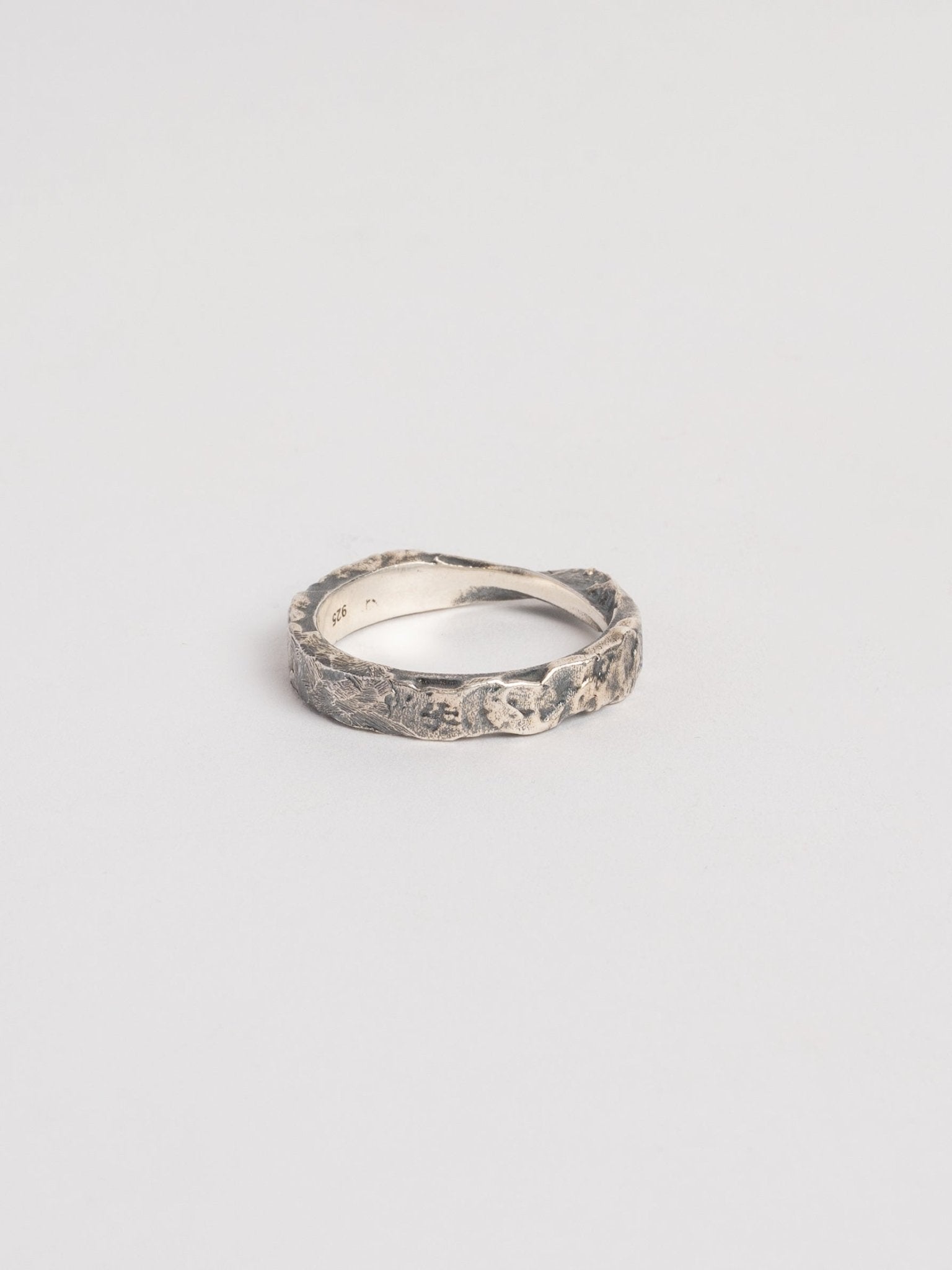 Band Ring with Scattered Diamonds - by AITO