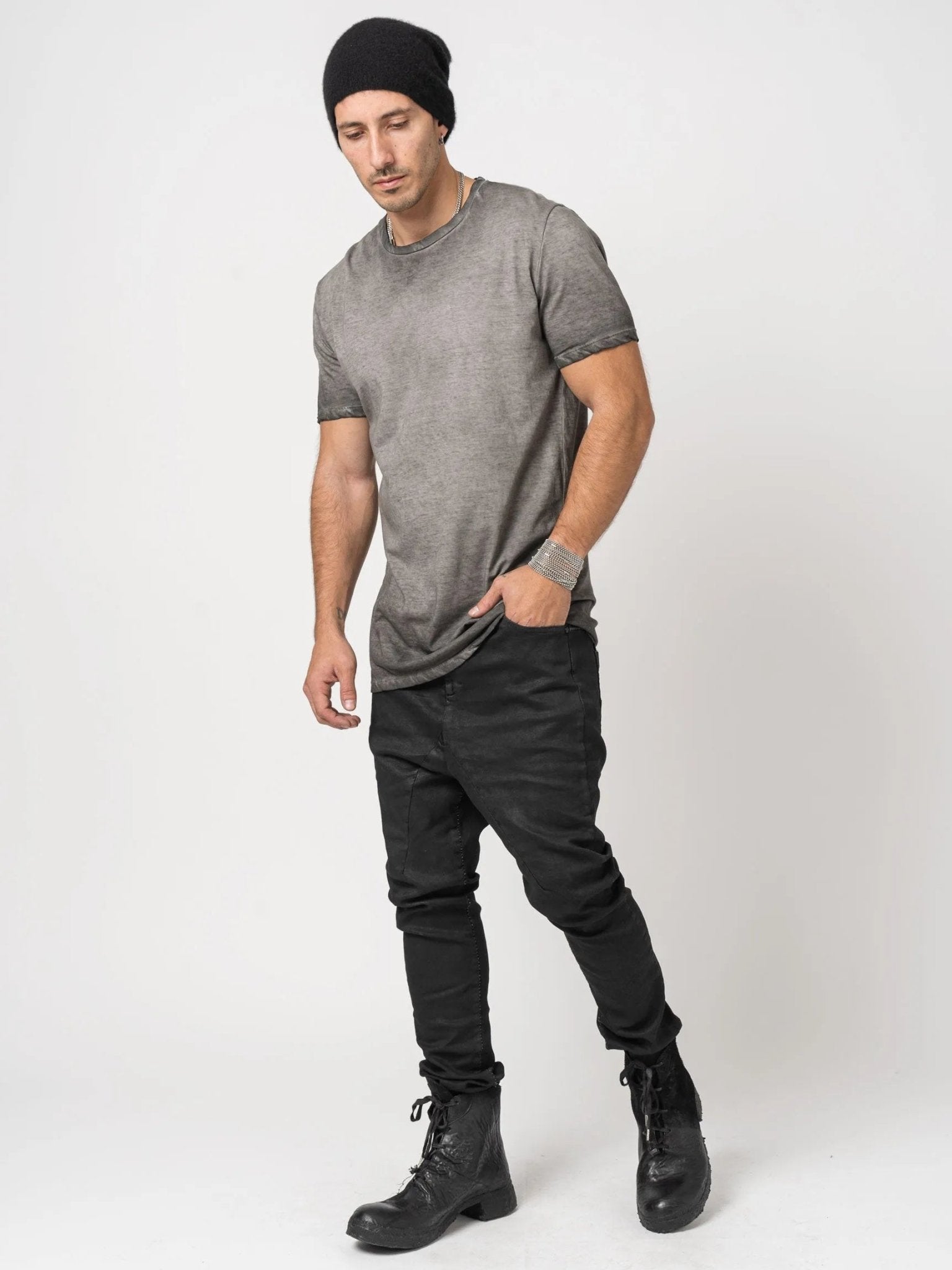 Basic Cotton T-Shirt - by MD75