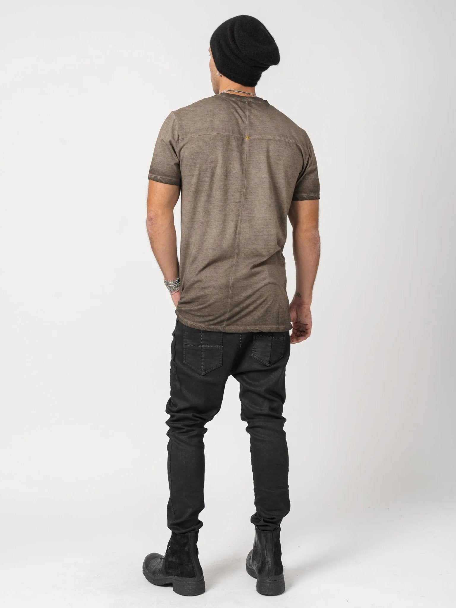 Basic Cotton T-Shirt - by MD75