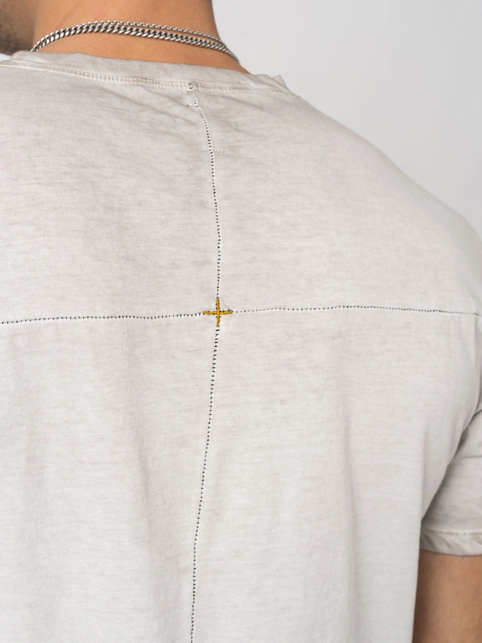 Basic Cotton T-Shirt - by MD75