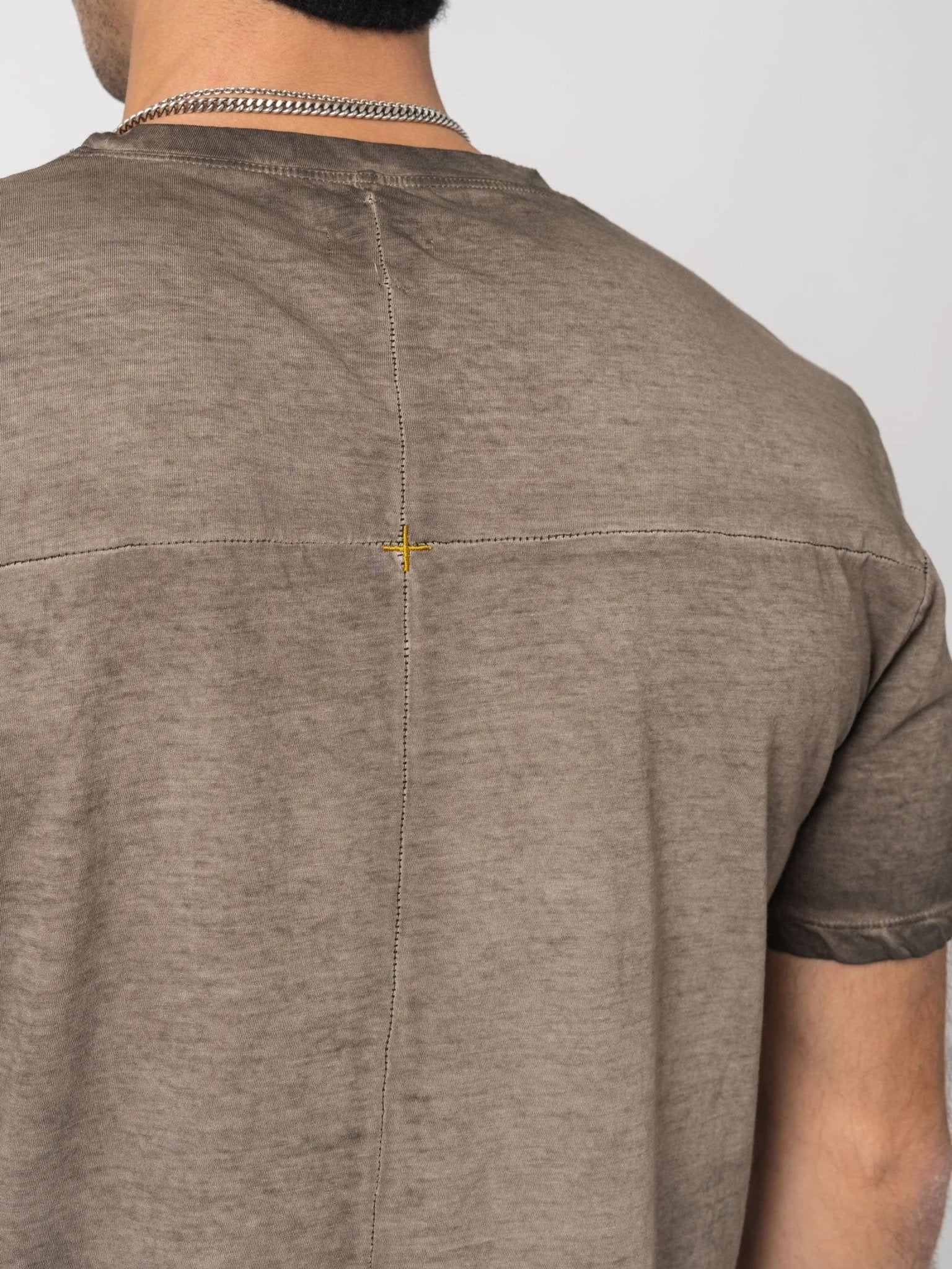 Basic Cotton T-Shirt - by MD75