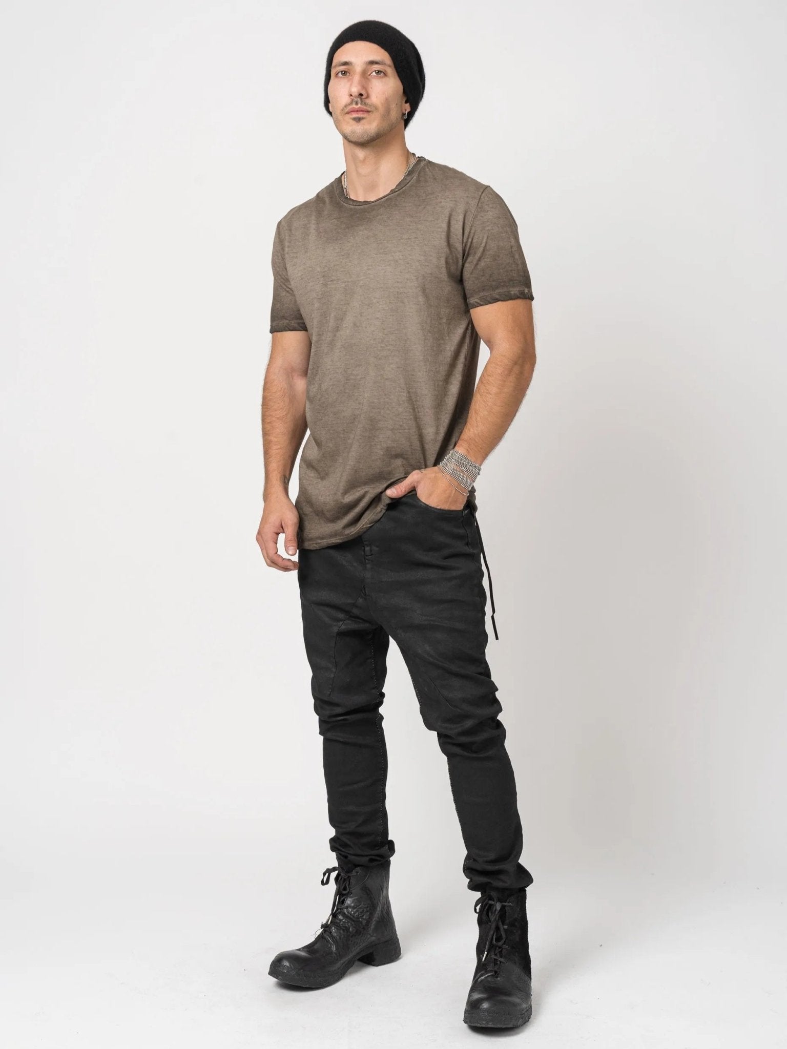 Basic Cotton T-Shirt - by MD75