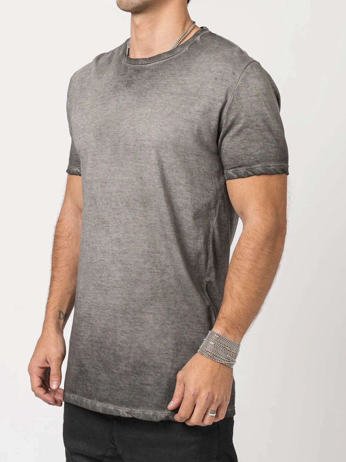 Basic Cotton T-Shirt - by MD75