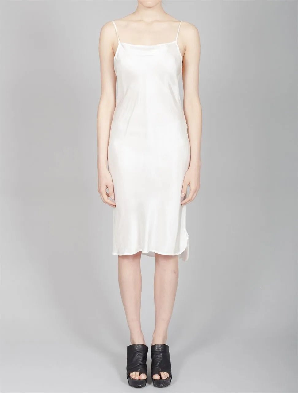 BASIC DRESS - by MASNADA