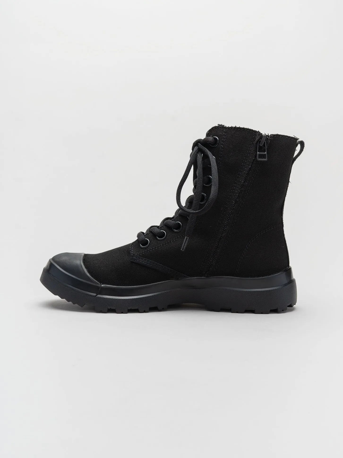BOOTS - by YOHJI YAMAMOTO