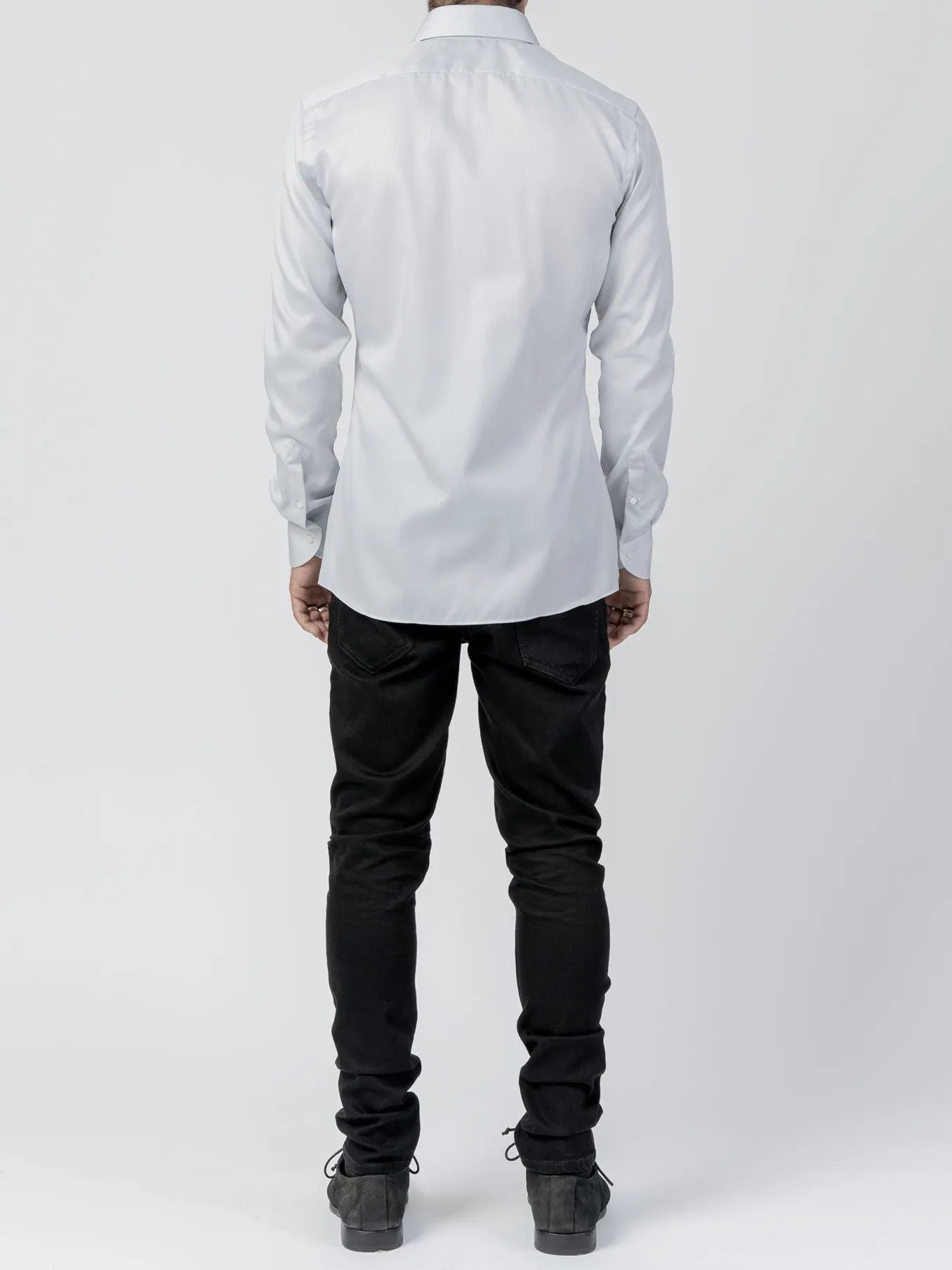 BUTTONED SHIRT - by XACUS
