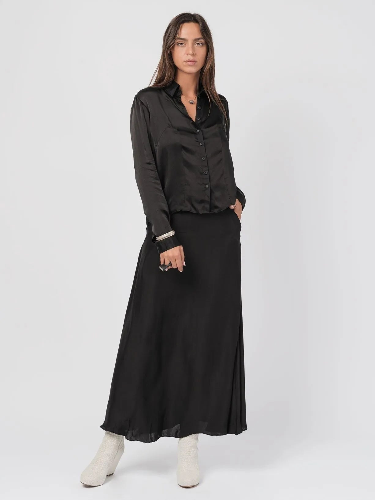 BUTTONS SHIRT - by DEVA KANYA
