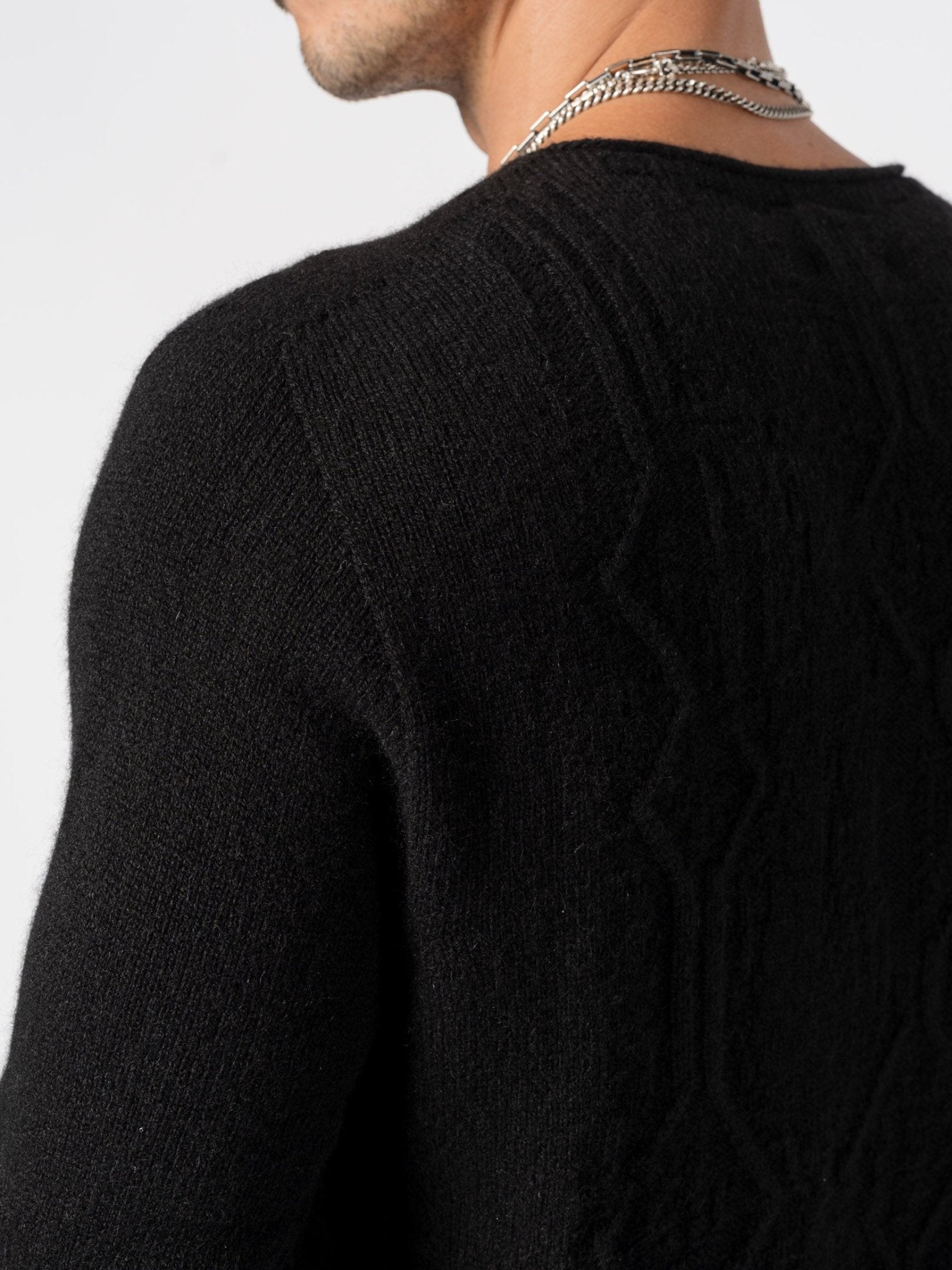 Cashmere Textured Knit - by MD75