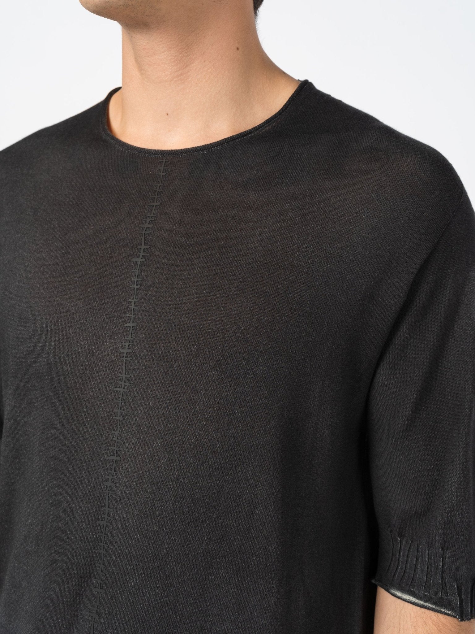 Center Stitch Knit Tee - by MD75