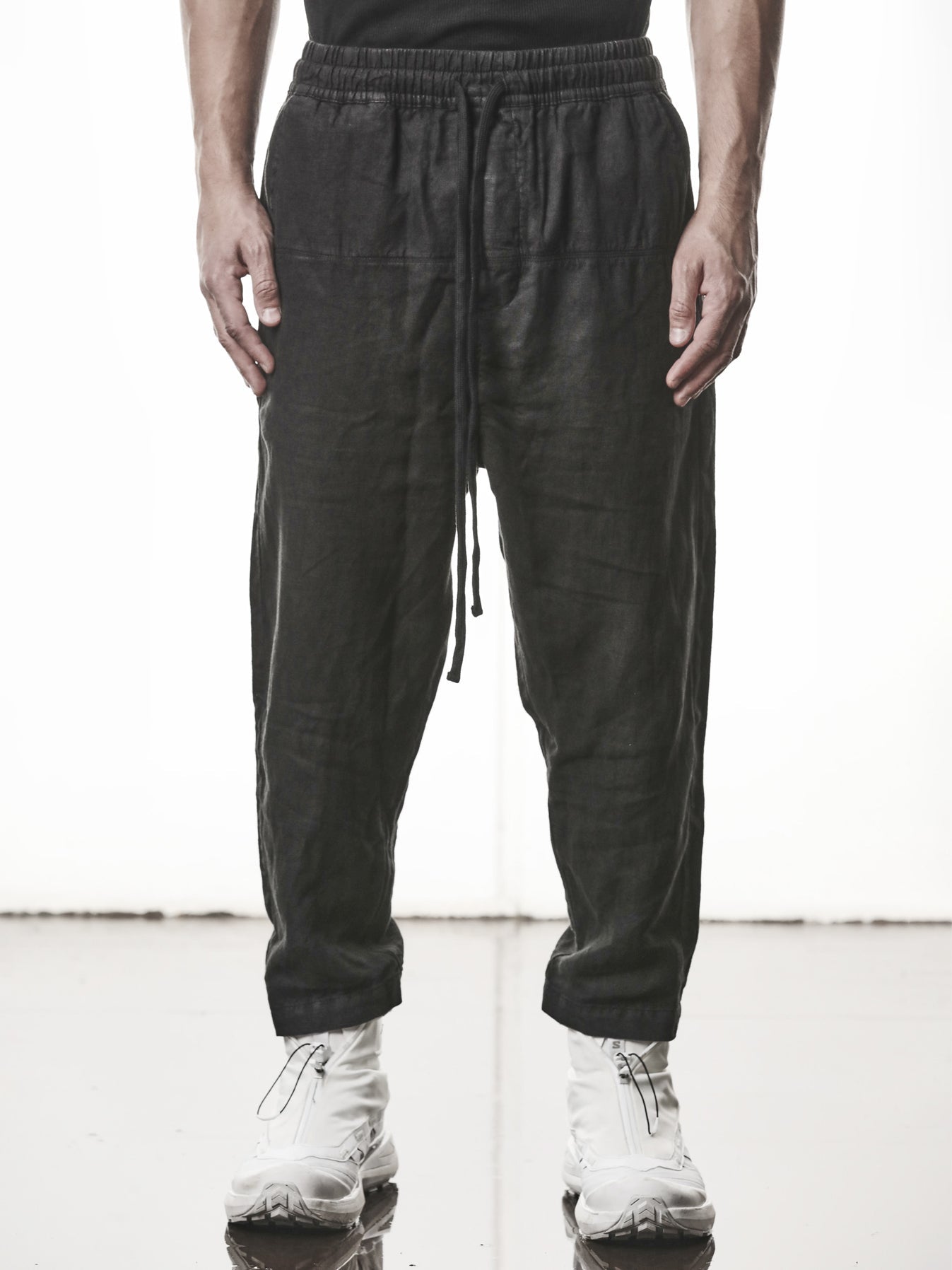 Cropped Linen Trousers - by THOM KROM