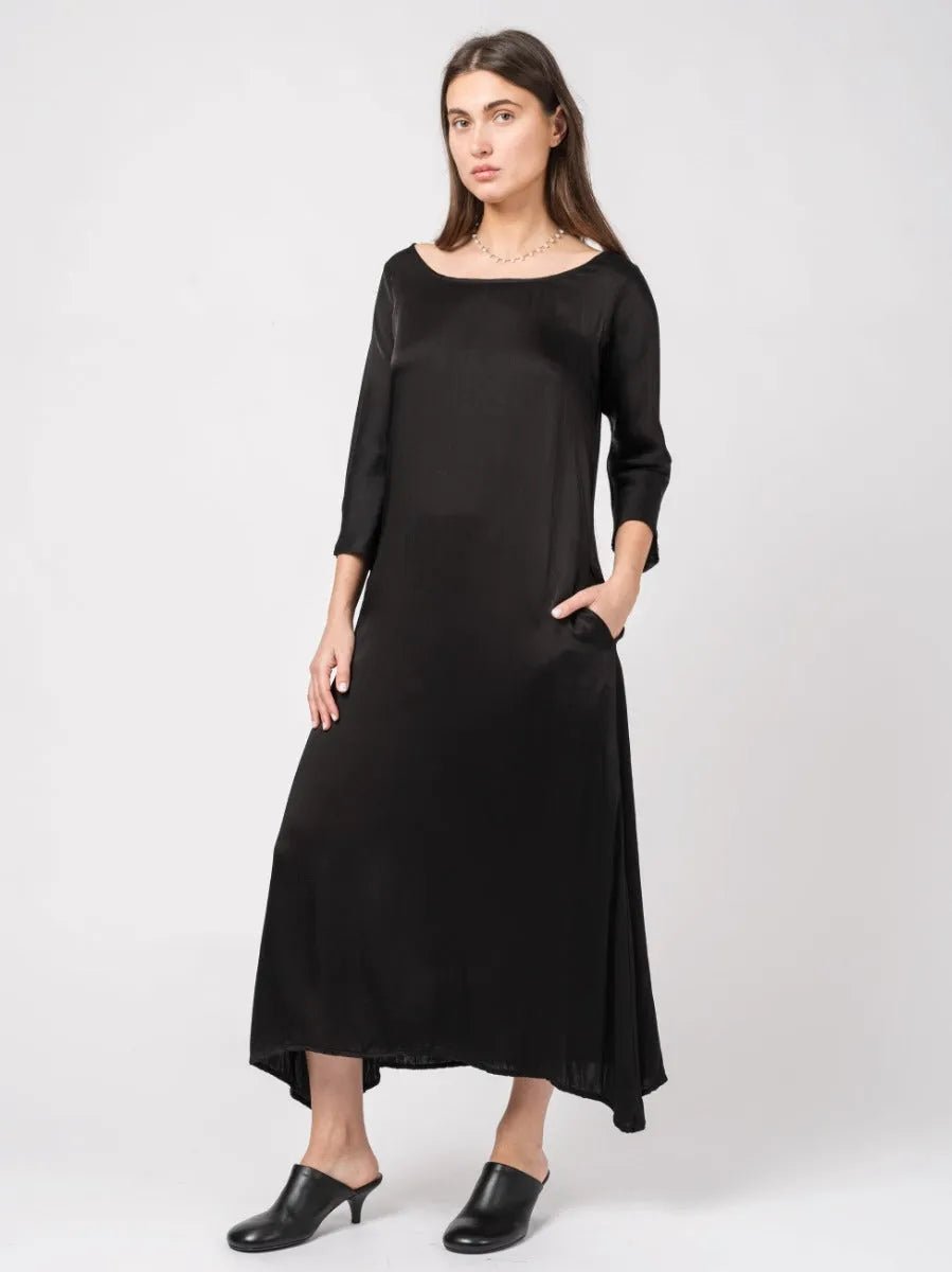 DRESS - by DEVA KANYA