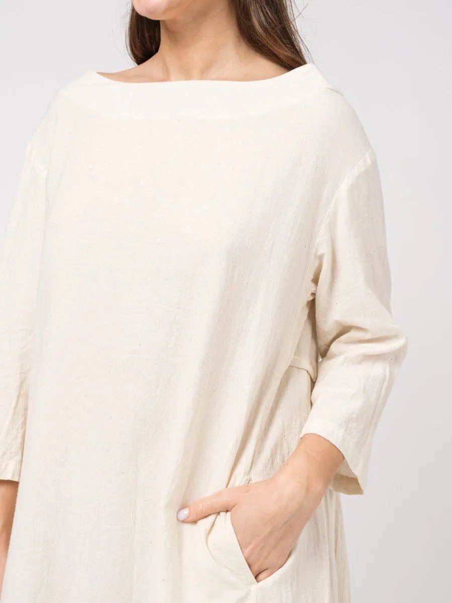 DRESS - by DEVA KANYA