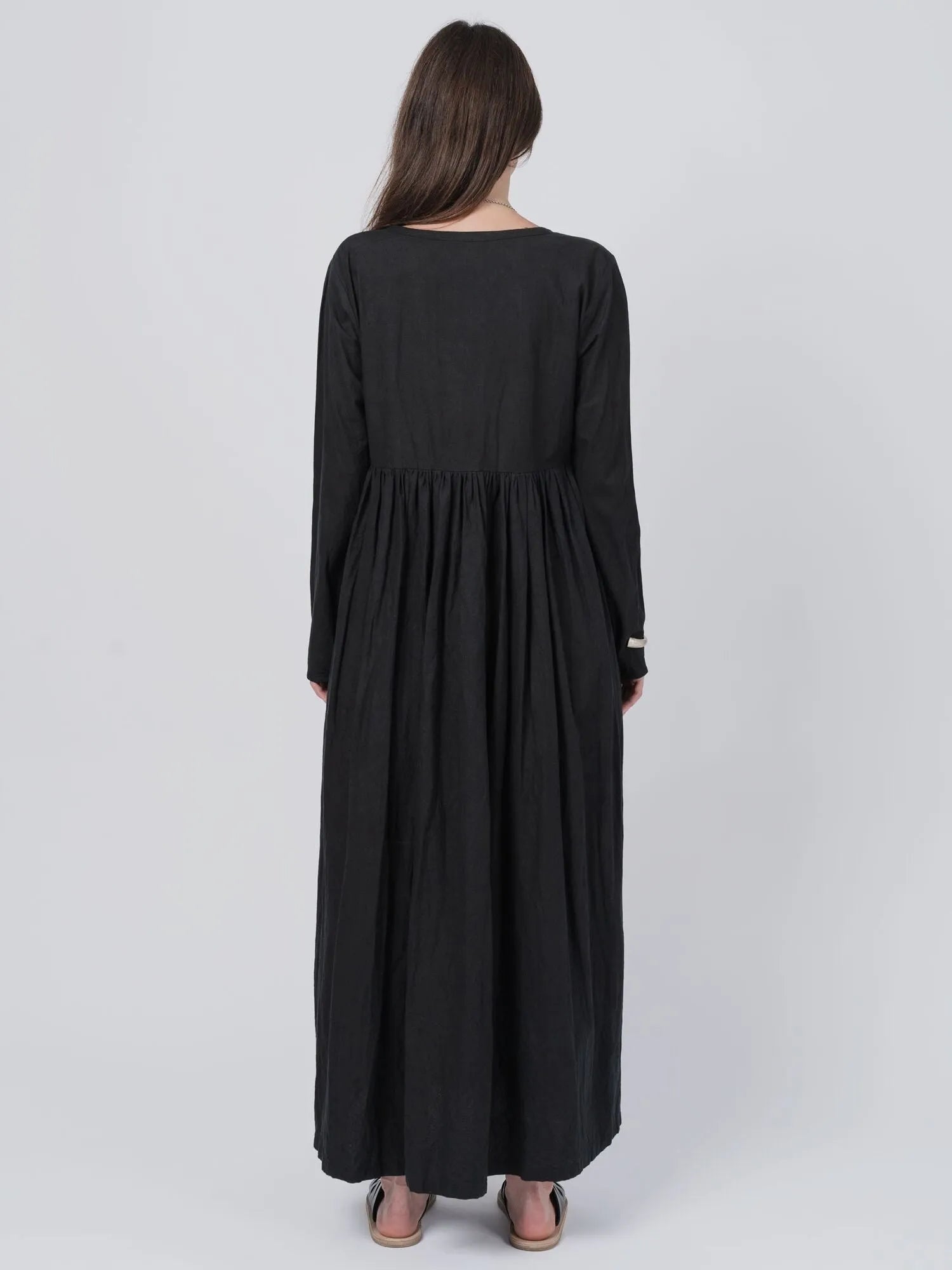 DRESS - by DEVA KANYA