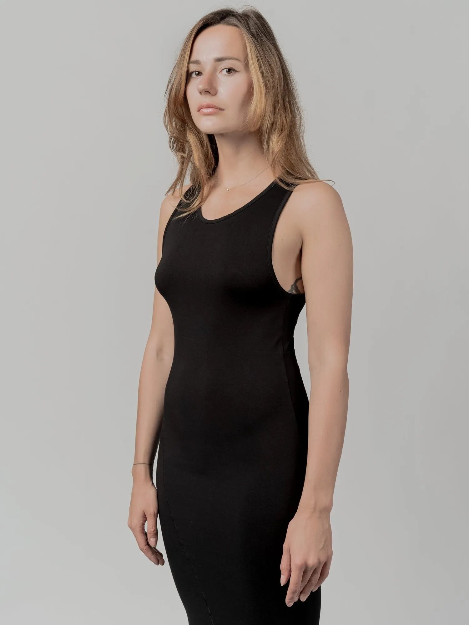 DRESS - by THOM KROM