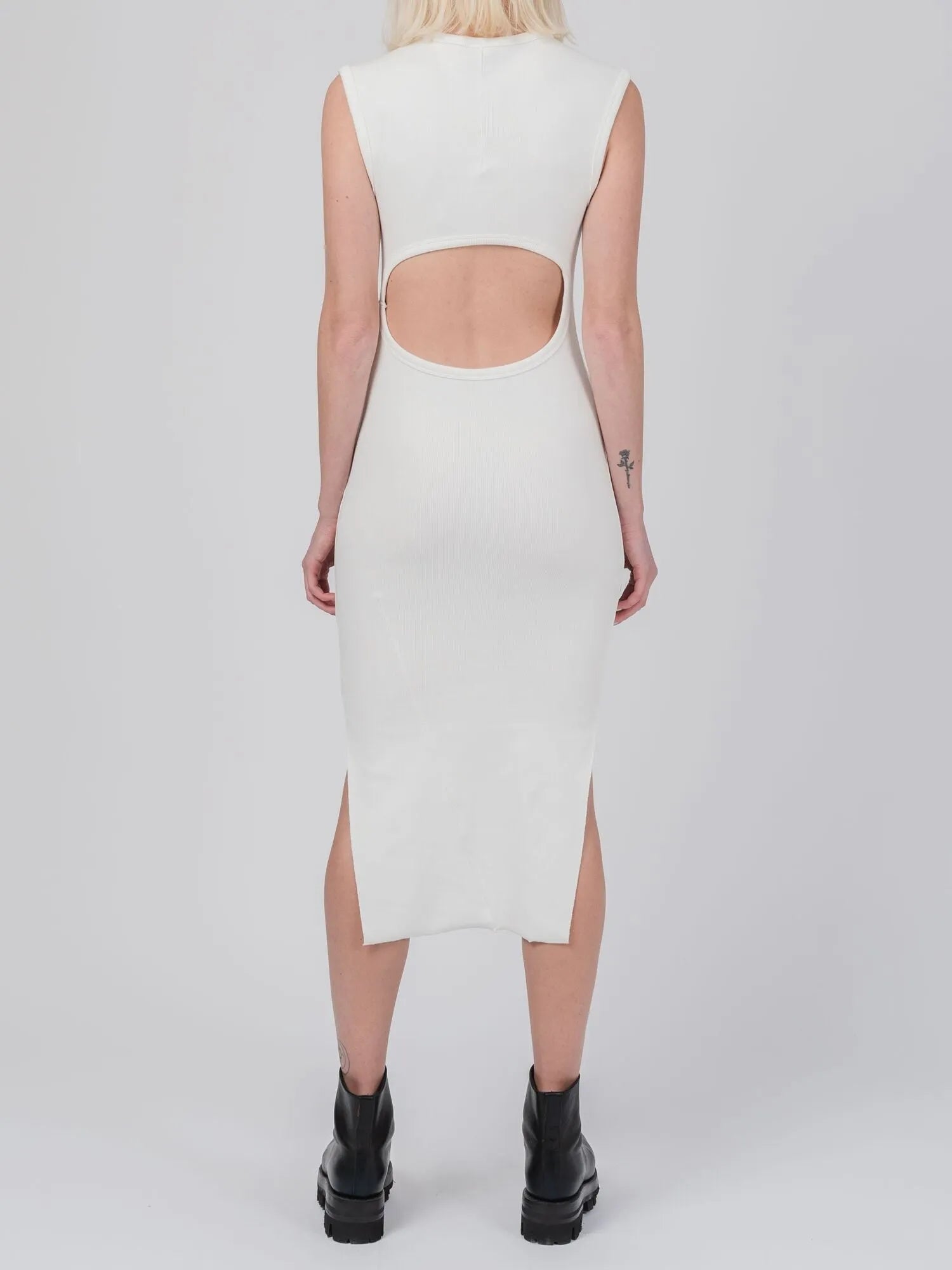 DRESS - by THOM KROM