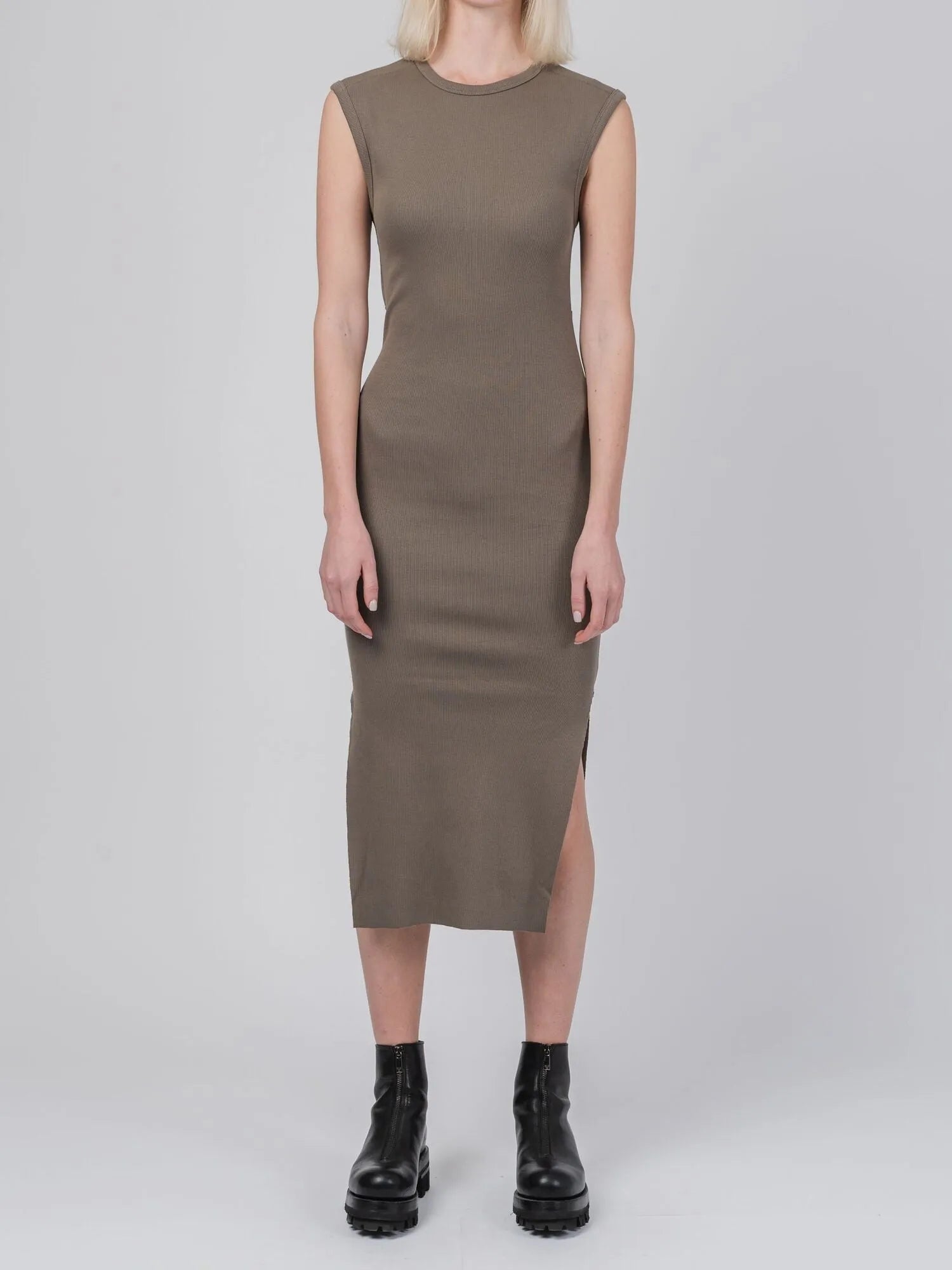 DRESS - by THOM KROM