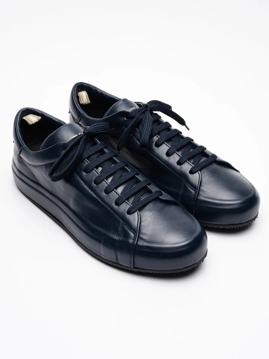 EASY/001 - by OFFICINE CREATIVE