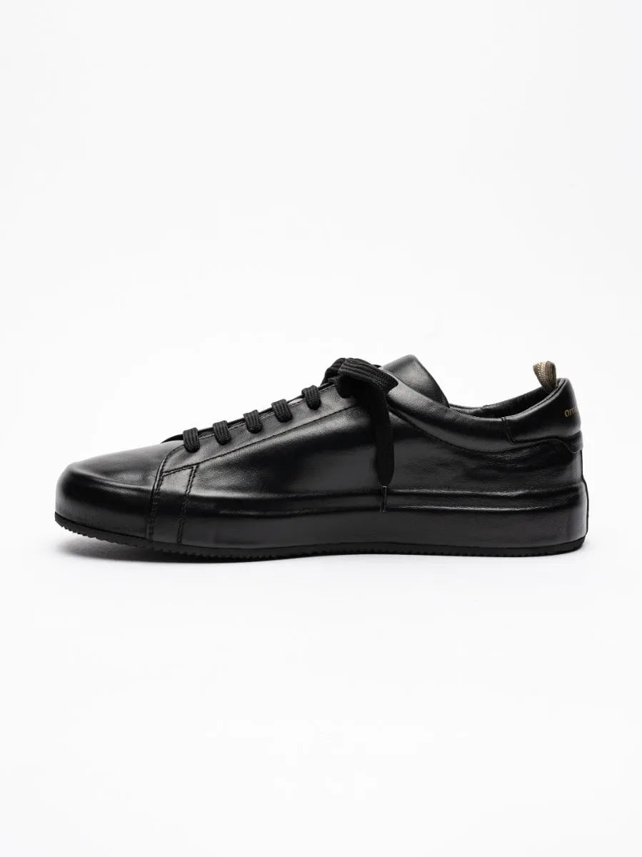 EASY/001 - by OFFICINE CREATIVE