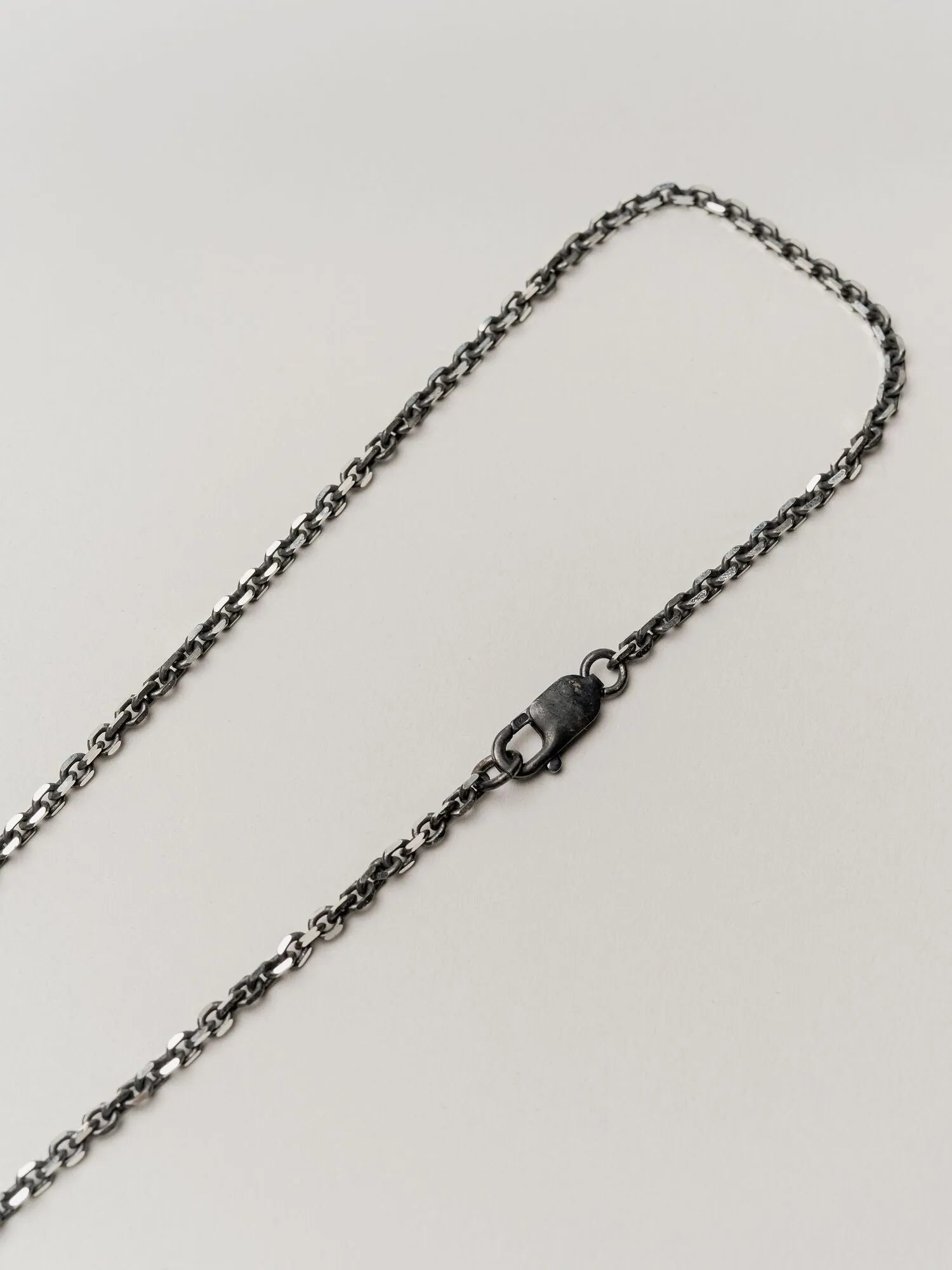 Echo necklace - by Valar