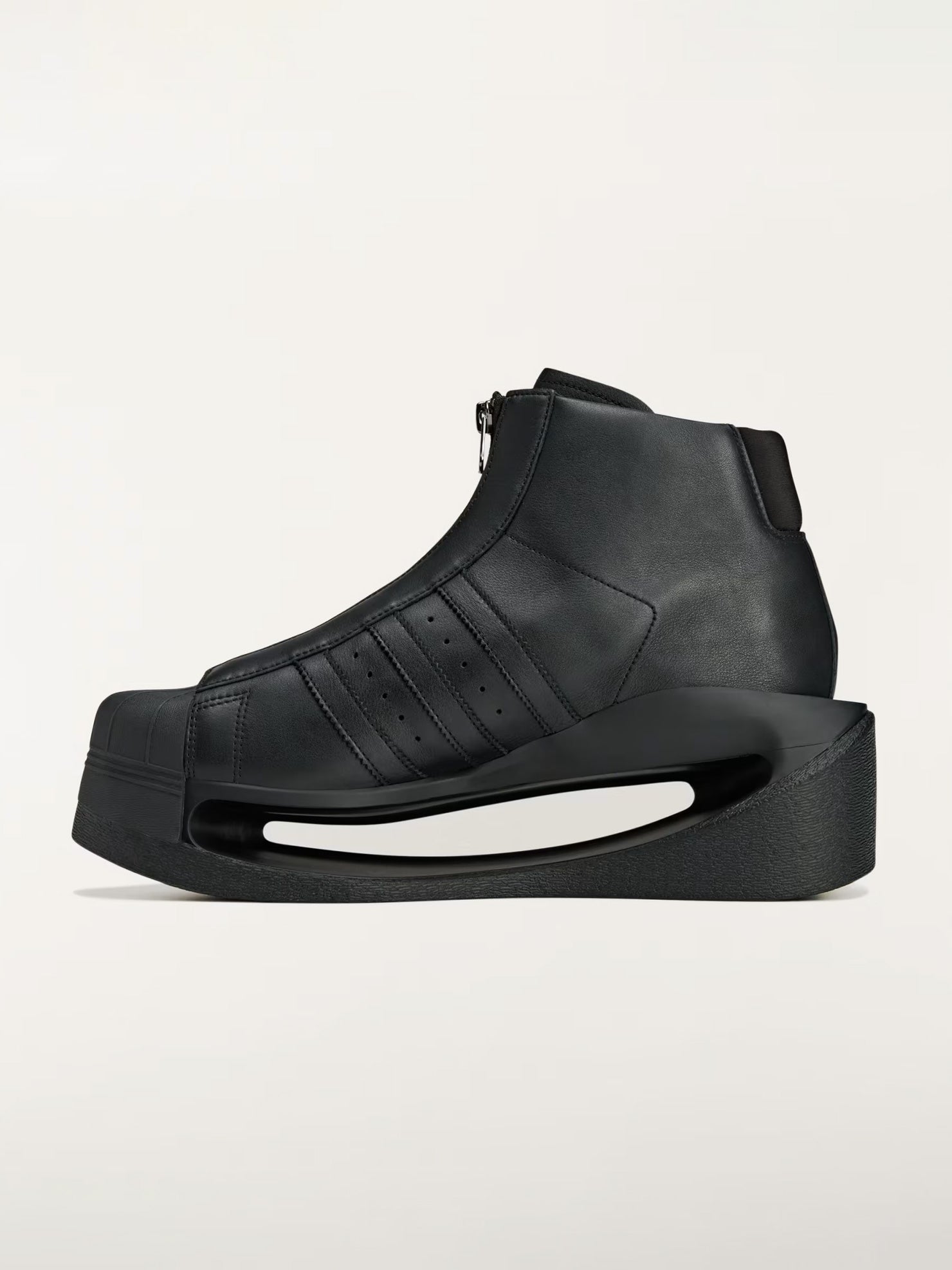 Gendo Pro - by Y - 3