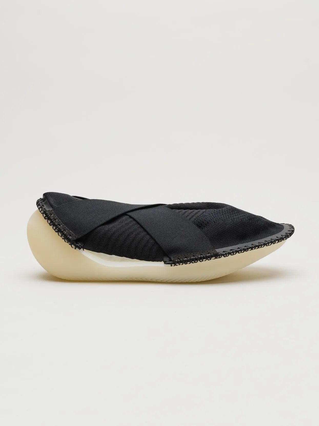 ITOGO - by Y - 3