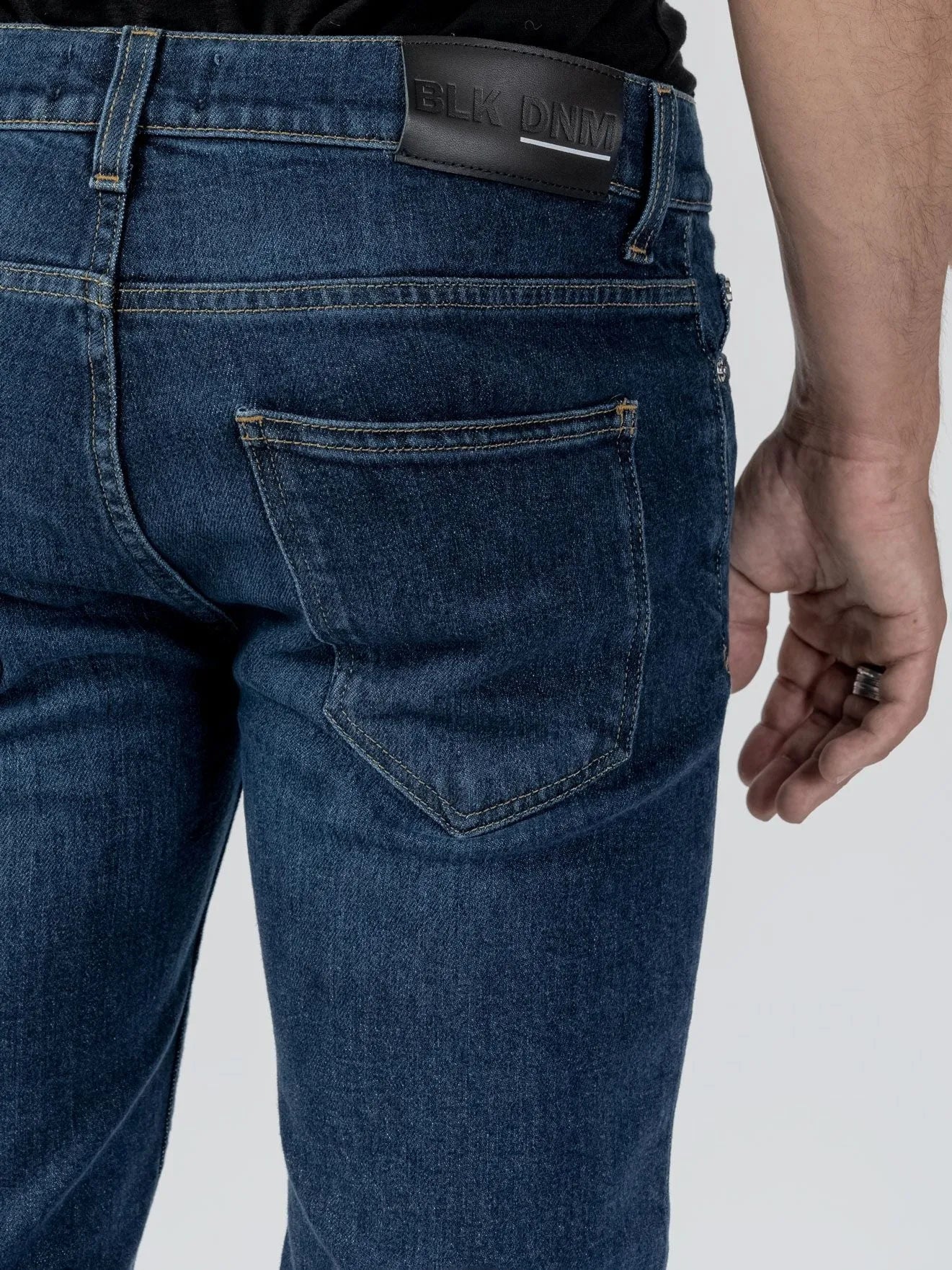 JEANS 25 - by BLK DNM