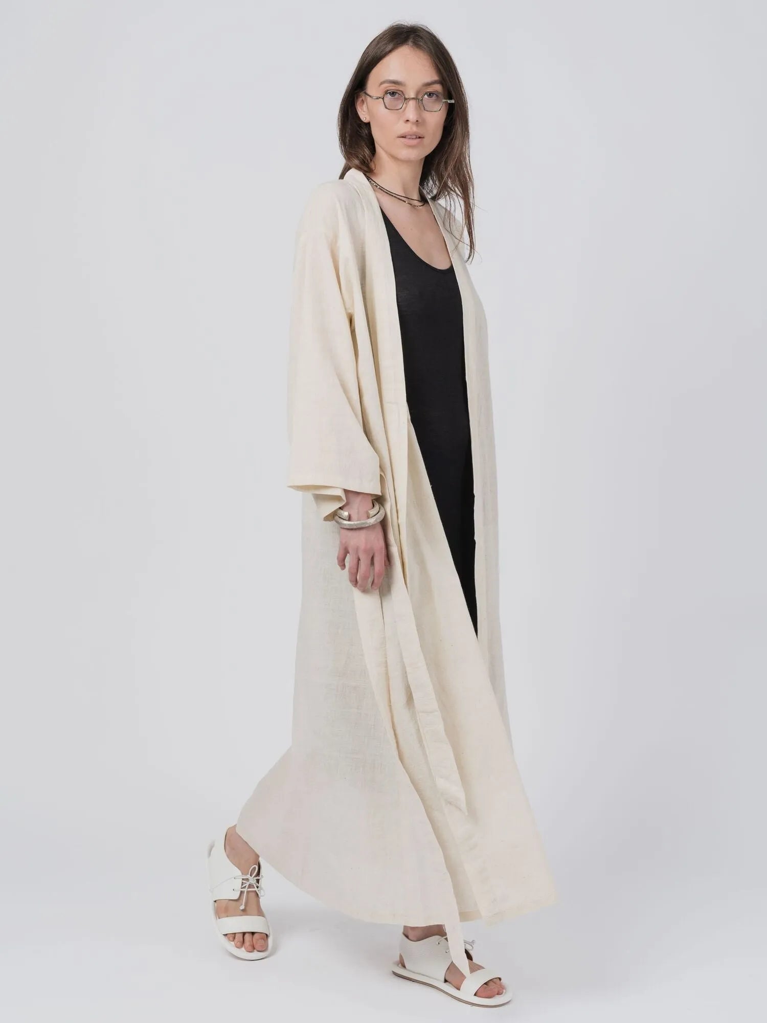KIMONO - by DEVA KANYA