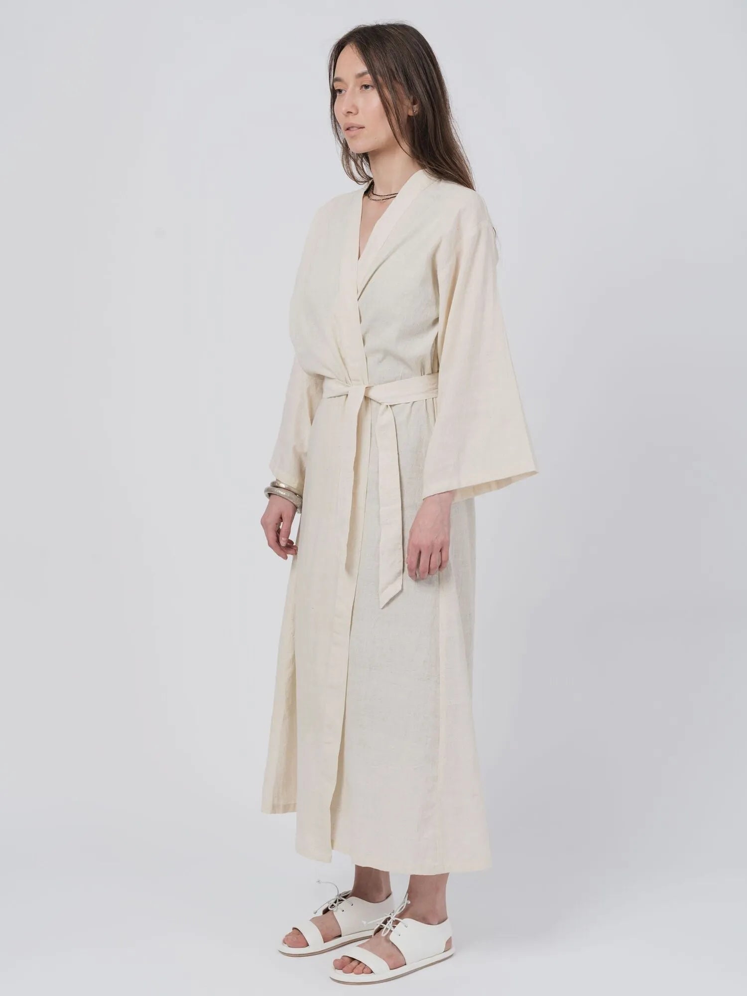KIMONO - by DEVA KANYA