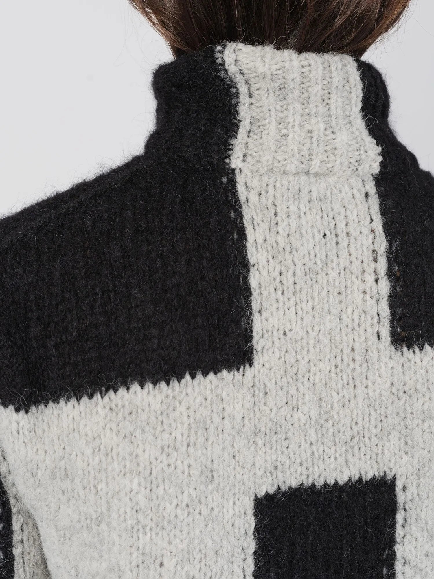 KNIT - by THOM KROM