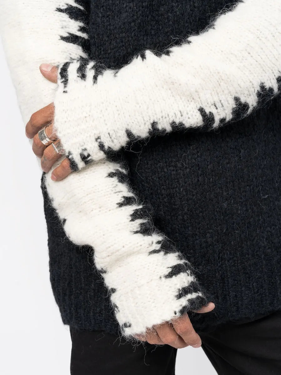 KNIT - by THOM KROM