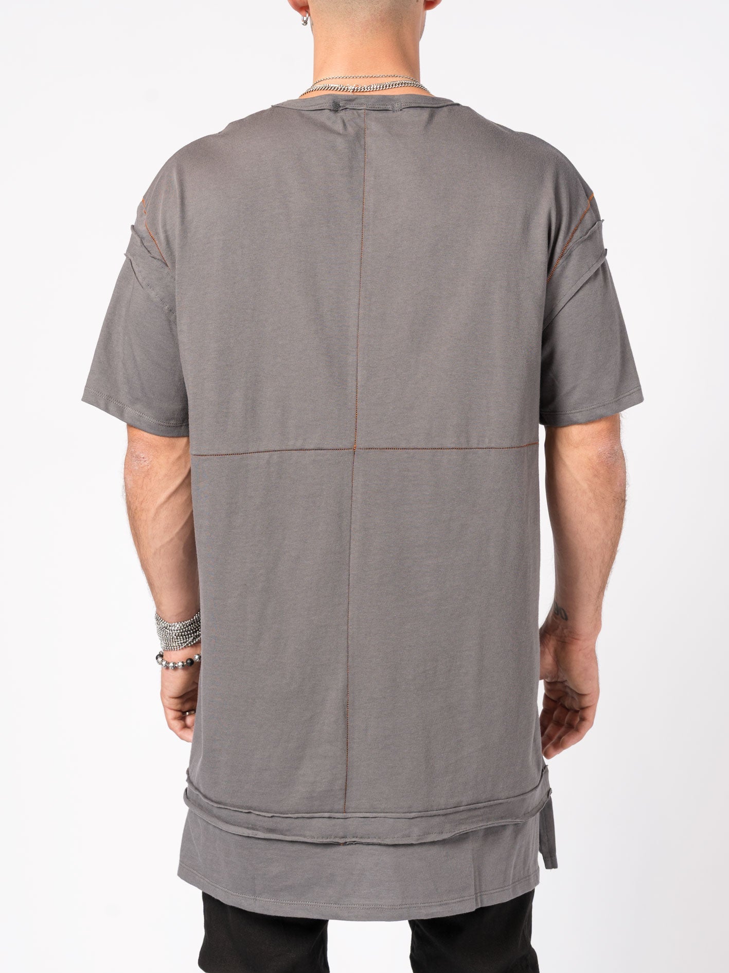 Layered Hem T-Shirt - by D.HYGEN