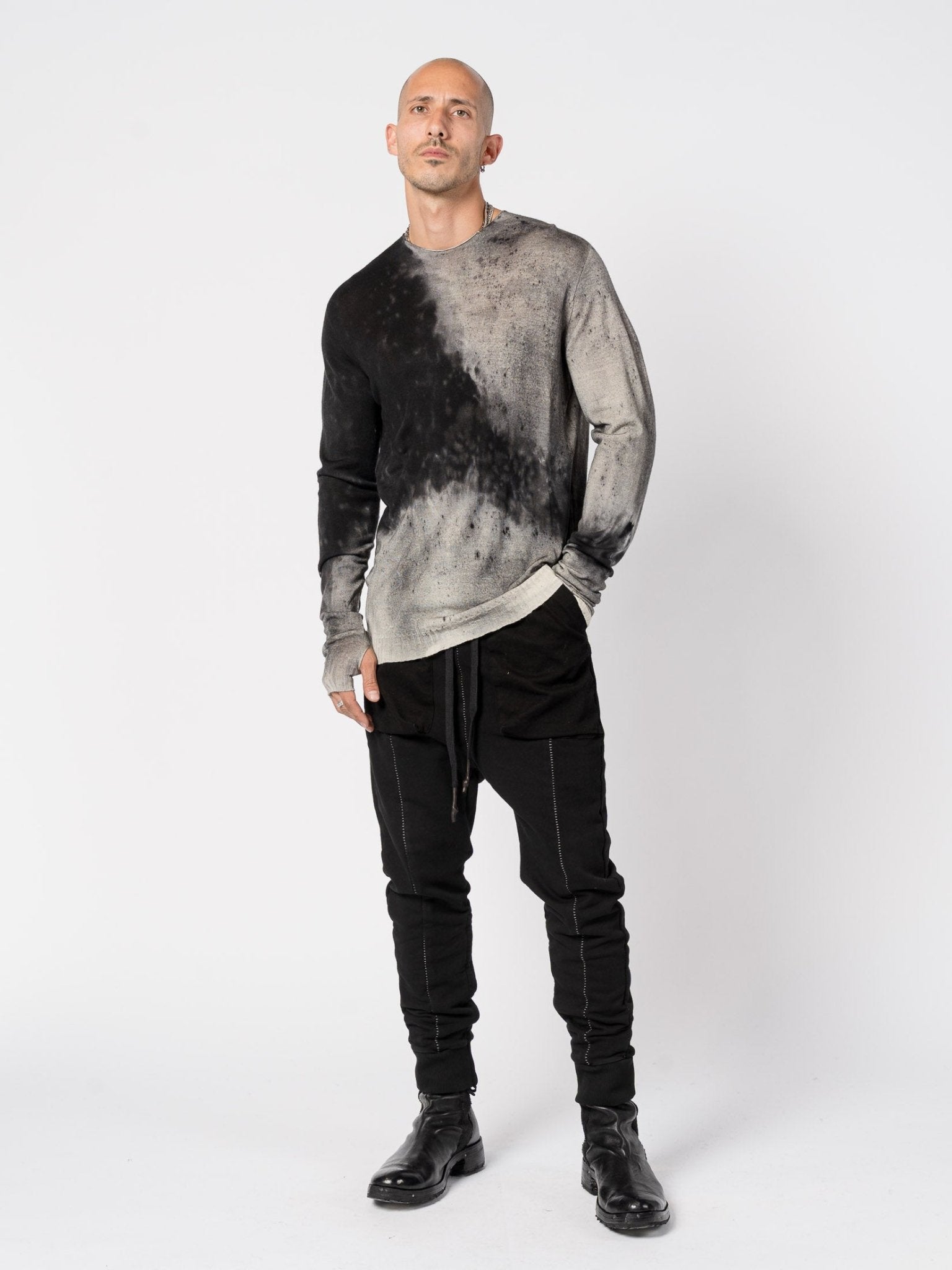 Light Wool Knit with Salt Treatment - by MD75