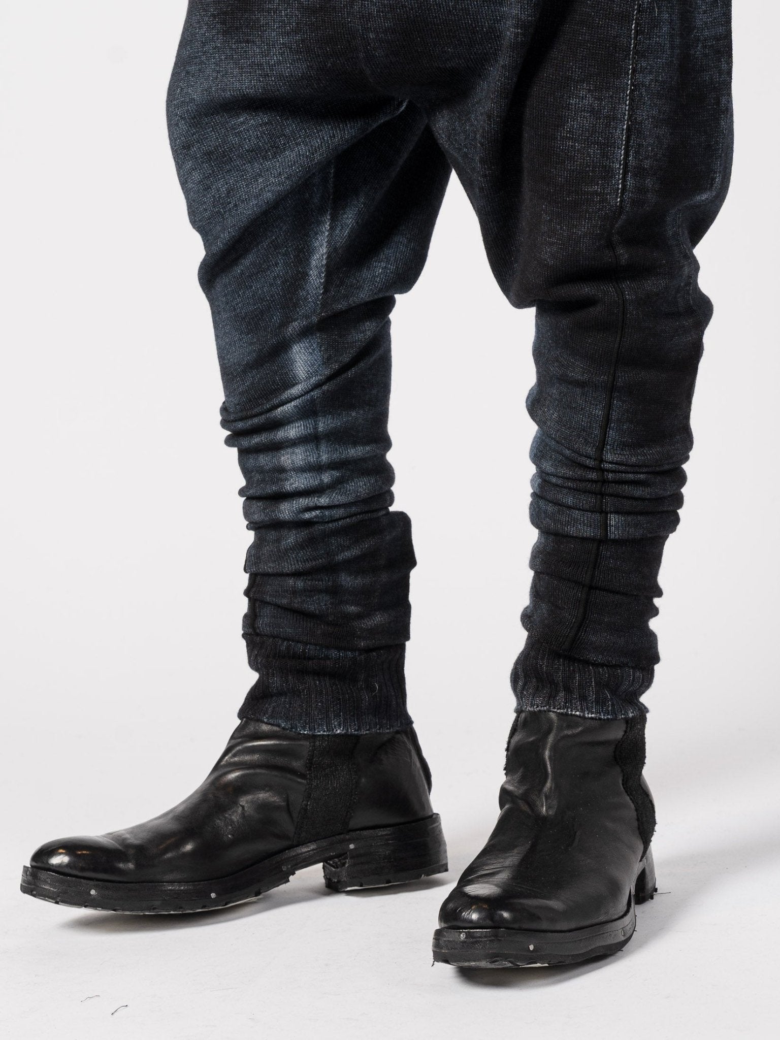 Low Crotch Wool Knit Pants - by MD75