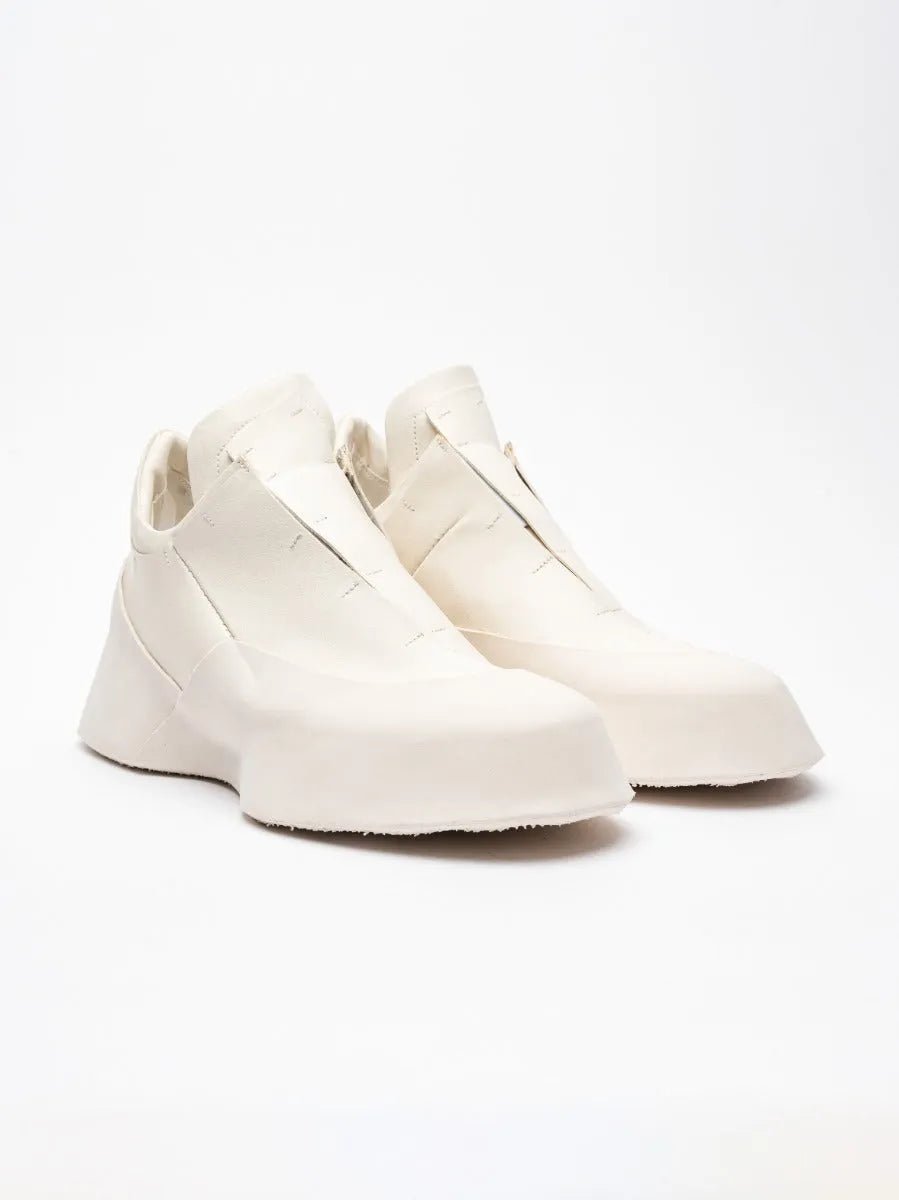 LOWTOP SNEAKERS - by LEON EMANUEL BLANCK