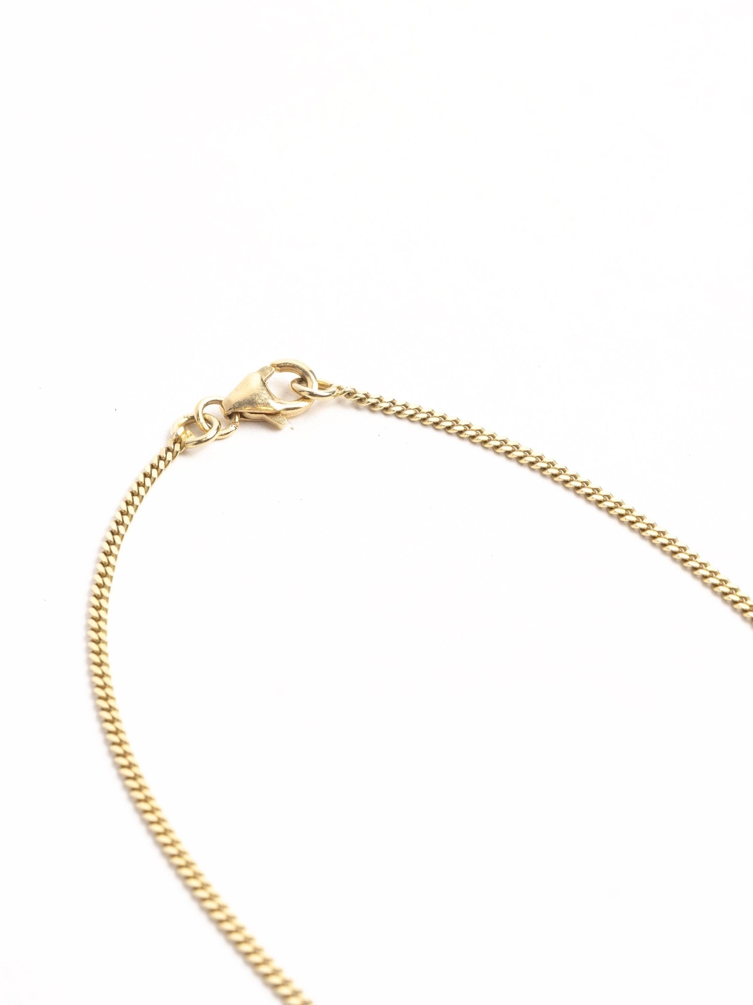 MAYA NOACH Moonscape Gold-Plated Necklace, clasp and chain detail view