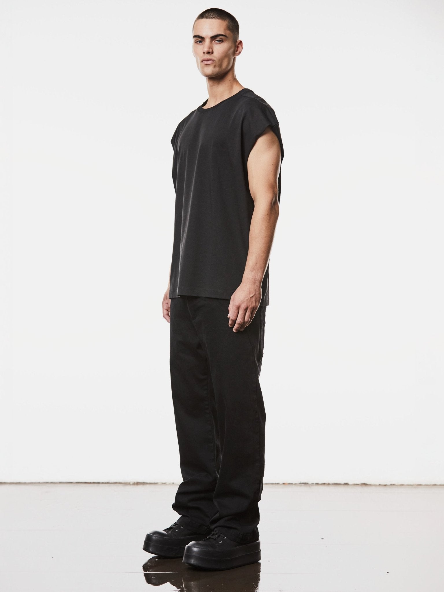 Oversized Sleeveless T-Shirt - by THOM KROM