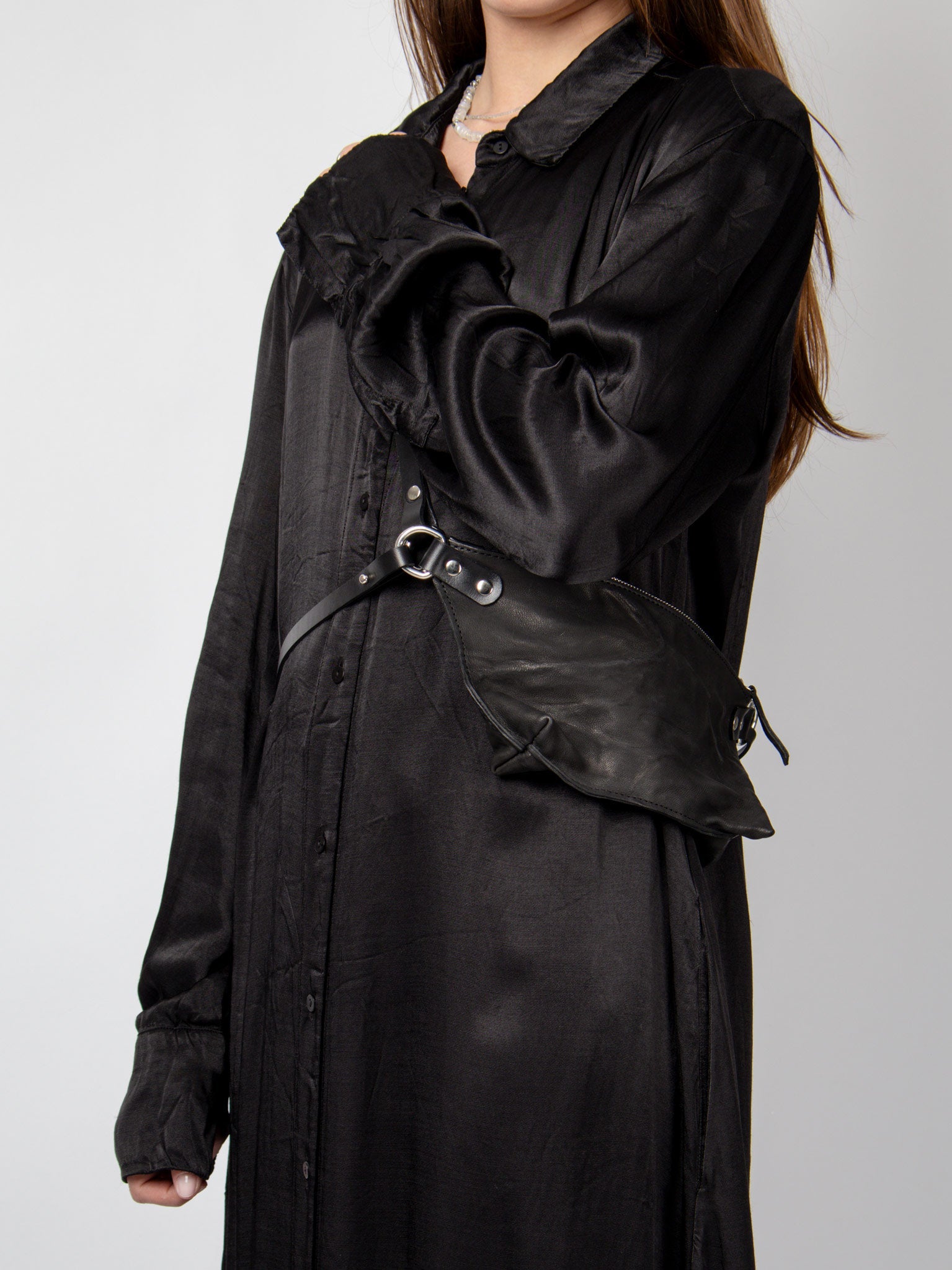 Oyster Pouch - by NOAM